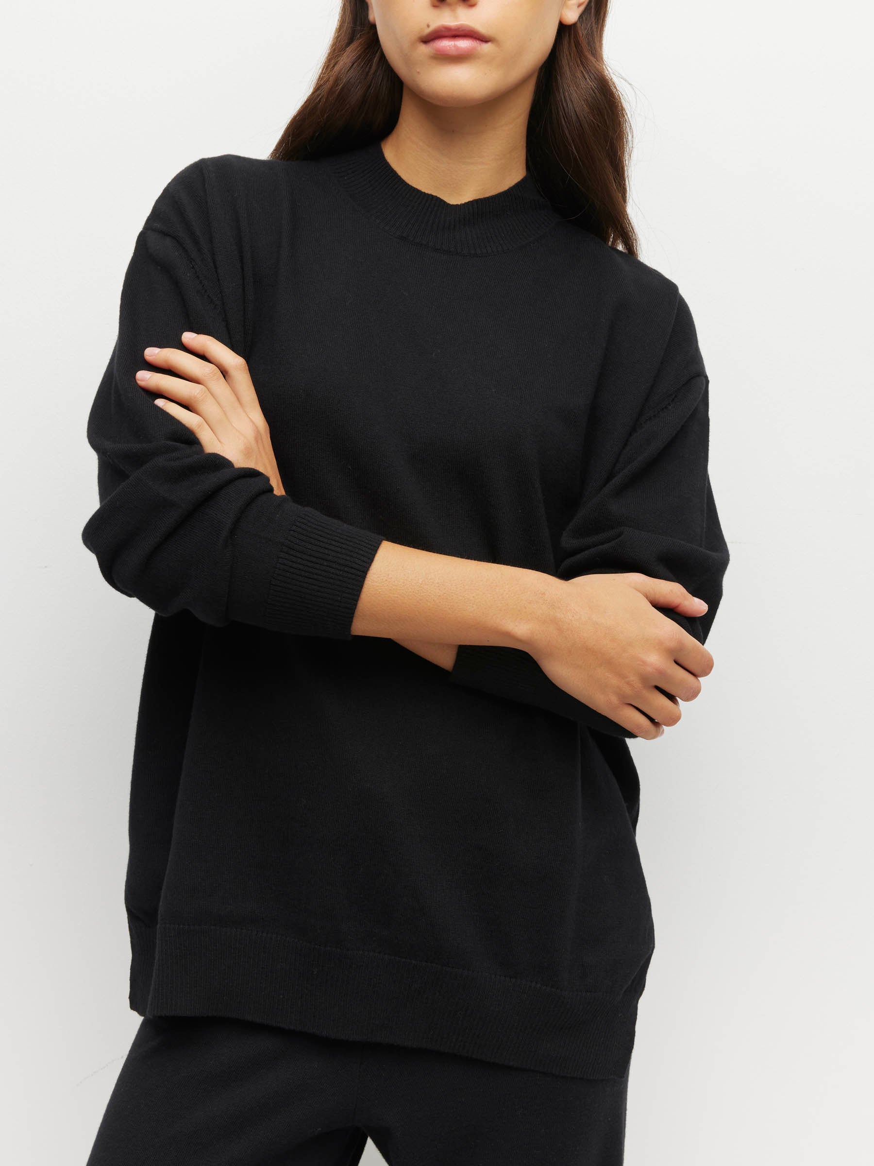 JHL Crew Sweater (Cotton Cashmere) Black