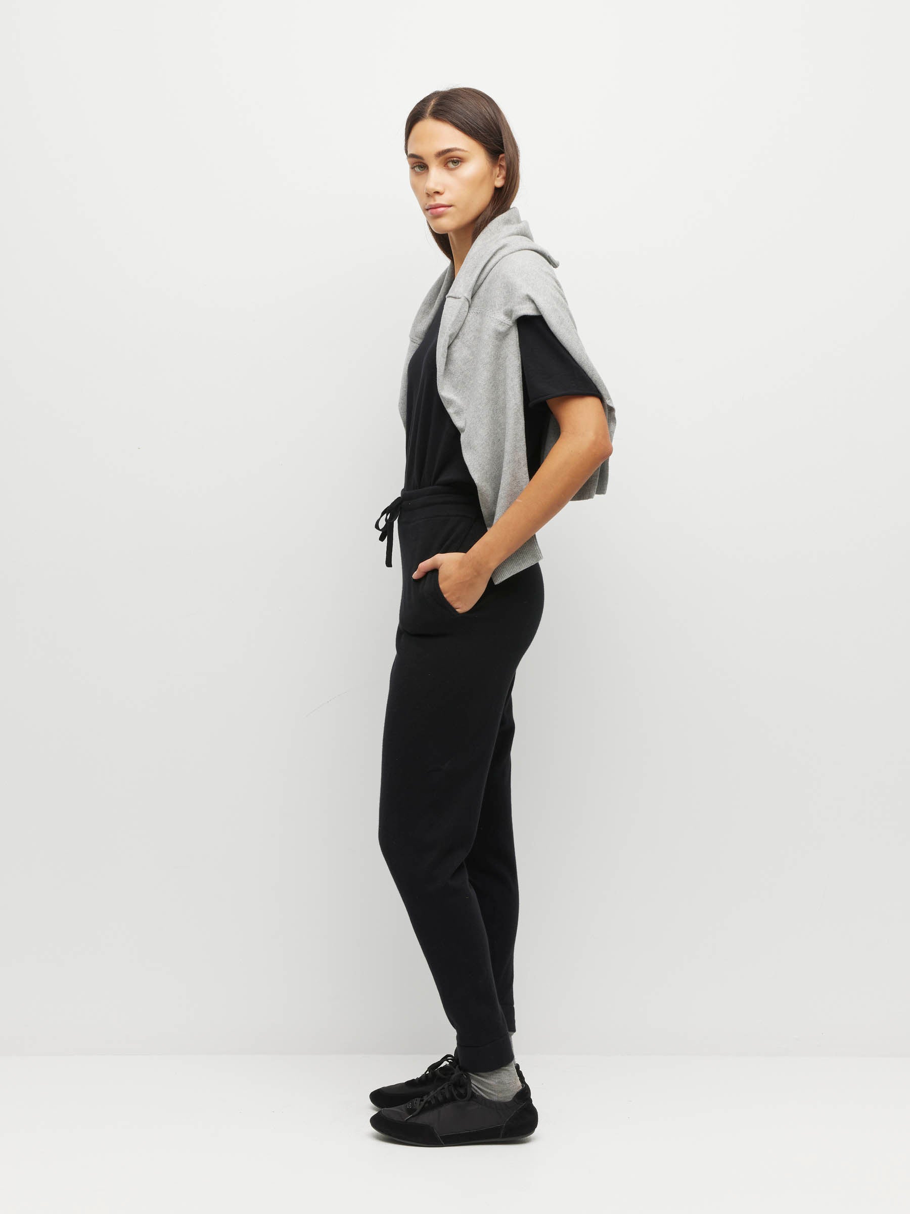 JHL Slim Trackpant (Cotton Cashmere) Black