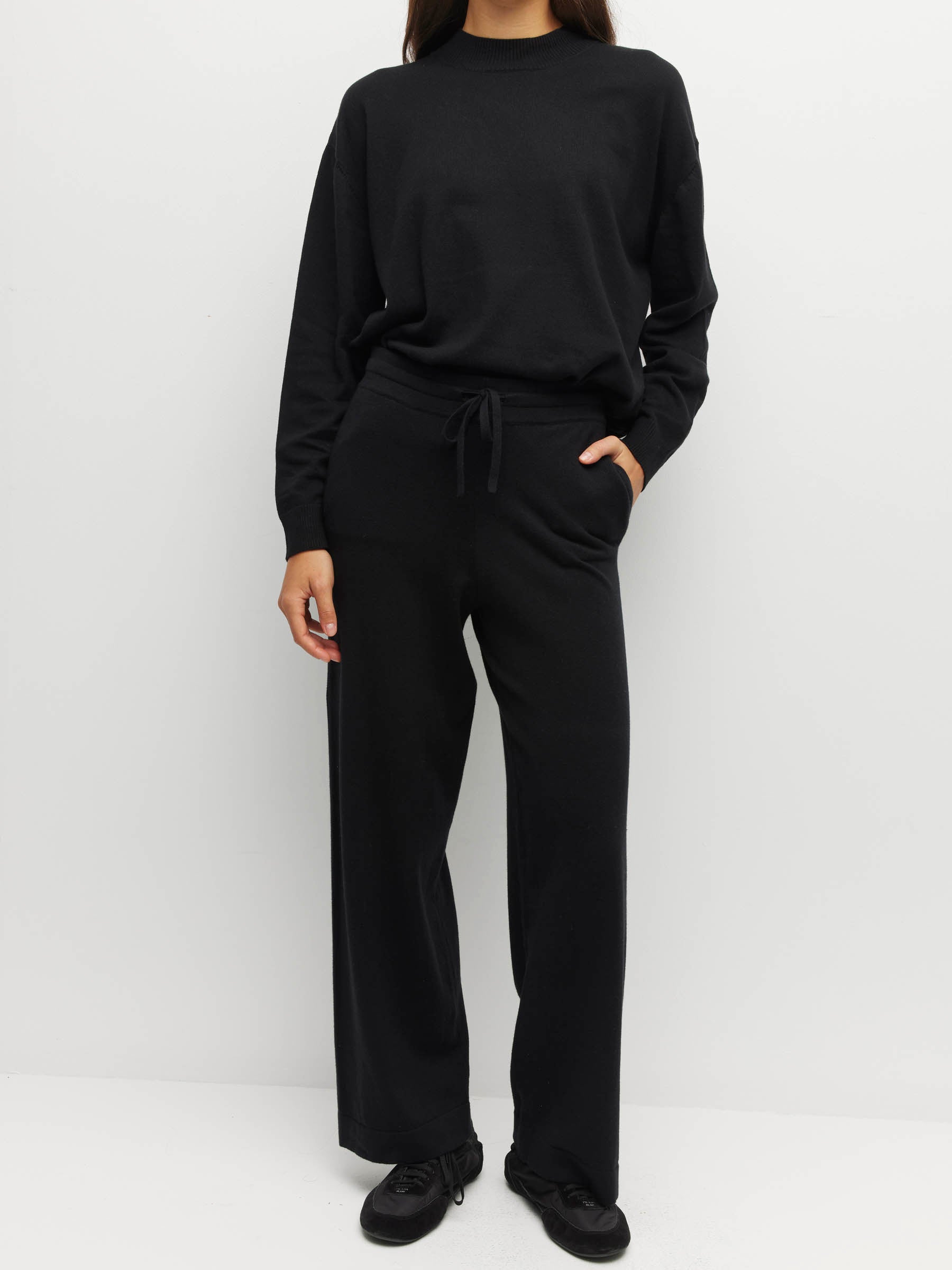 JHL Wide Trackpant (Cotton Cashmere) Black
