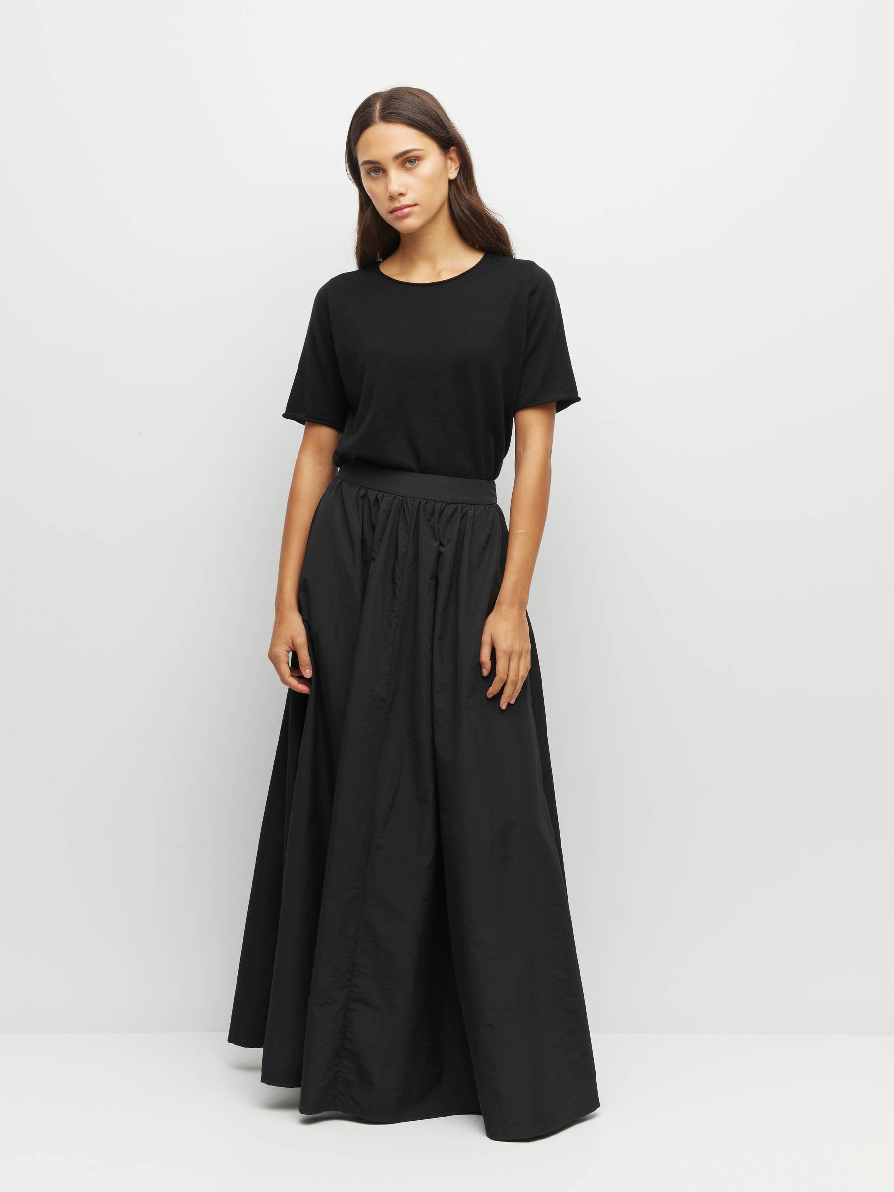 JHL Crew T (Fine Cotton Cashmere) Black