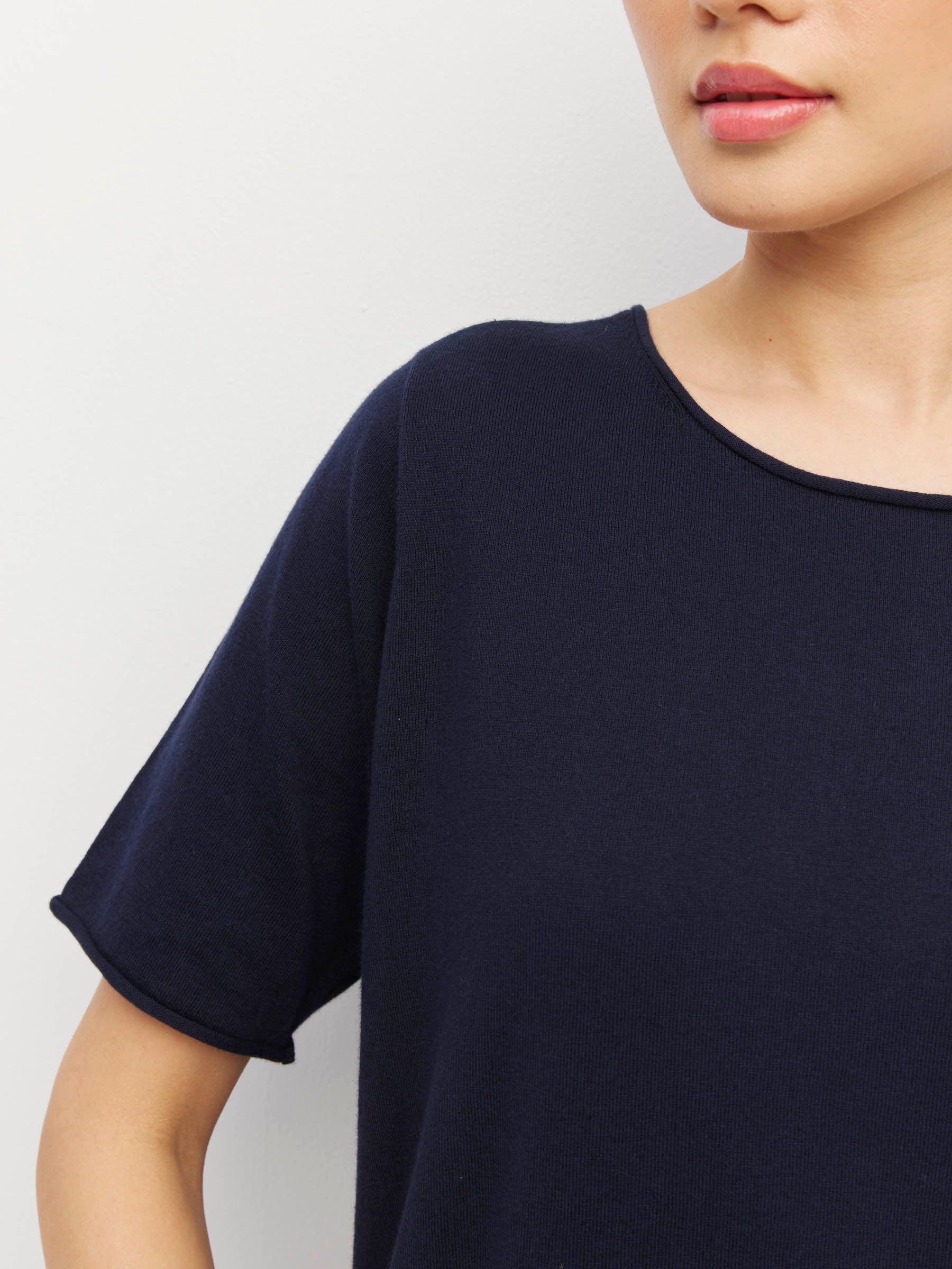 JHL Crew T (Fine Cotton Cashmere) Navy