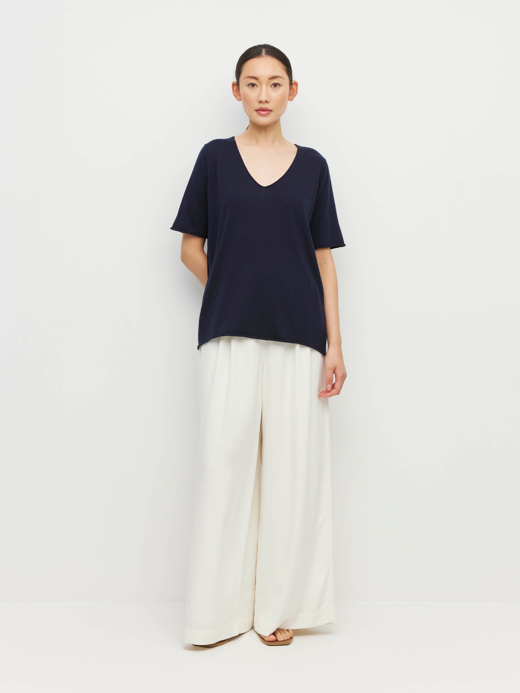 JHL V-Neck T (Fine Cotton Cashmere) Navy