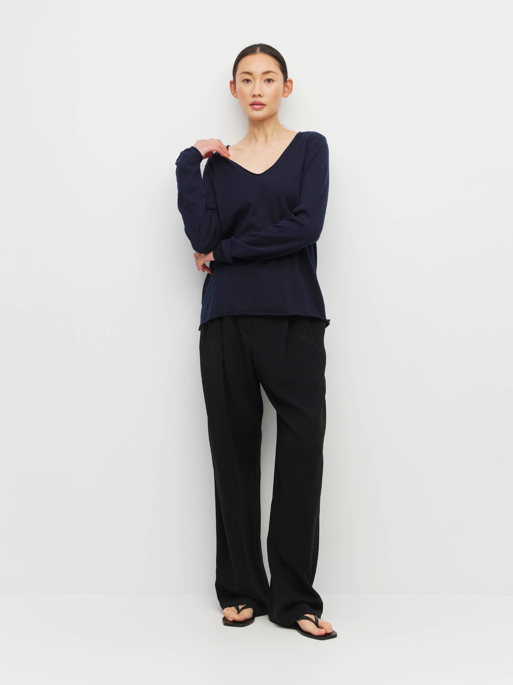 JHL V-Neck L/S T (Fine Cotton Cashmere) Navy