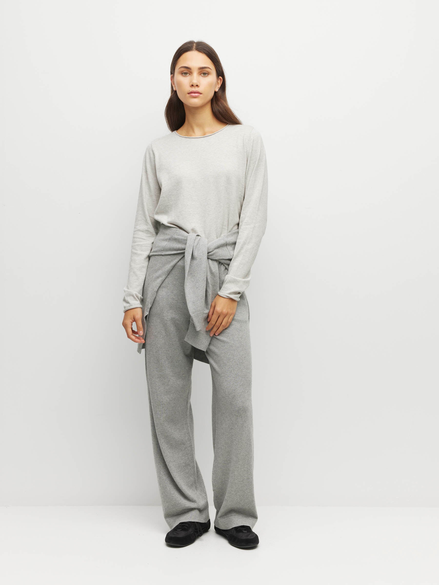 JHL Crew L/S T (Fine Cotton Cashmere) Soft Grey Marle