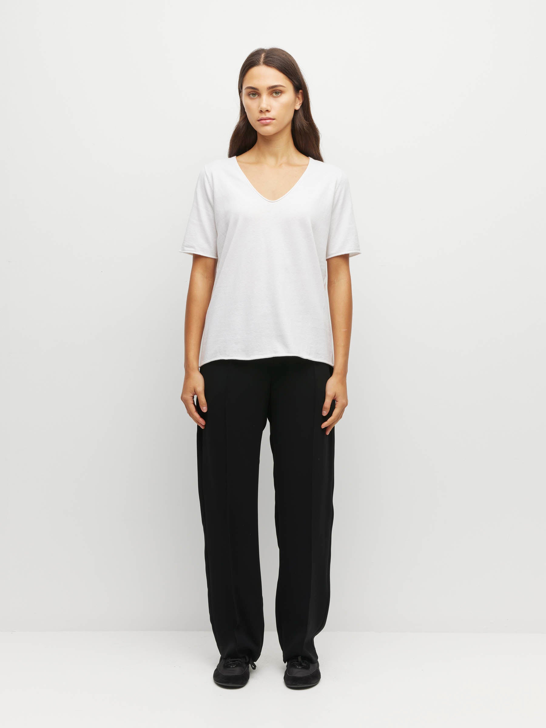 JHL V-Neck T (Fine Cotton Cashmere) White