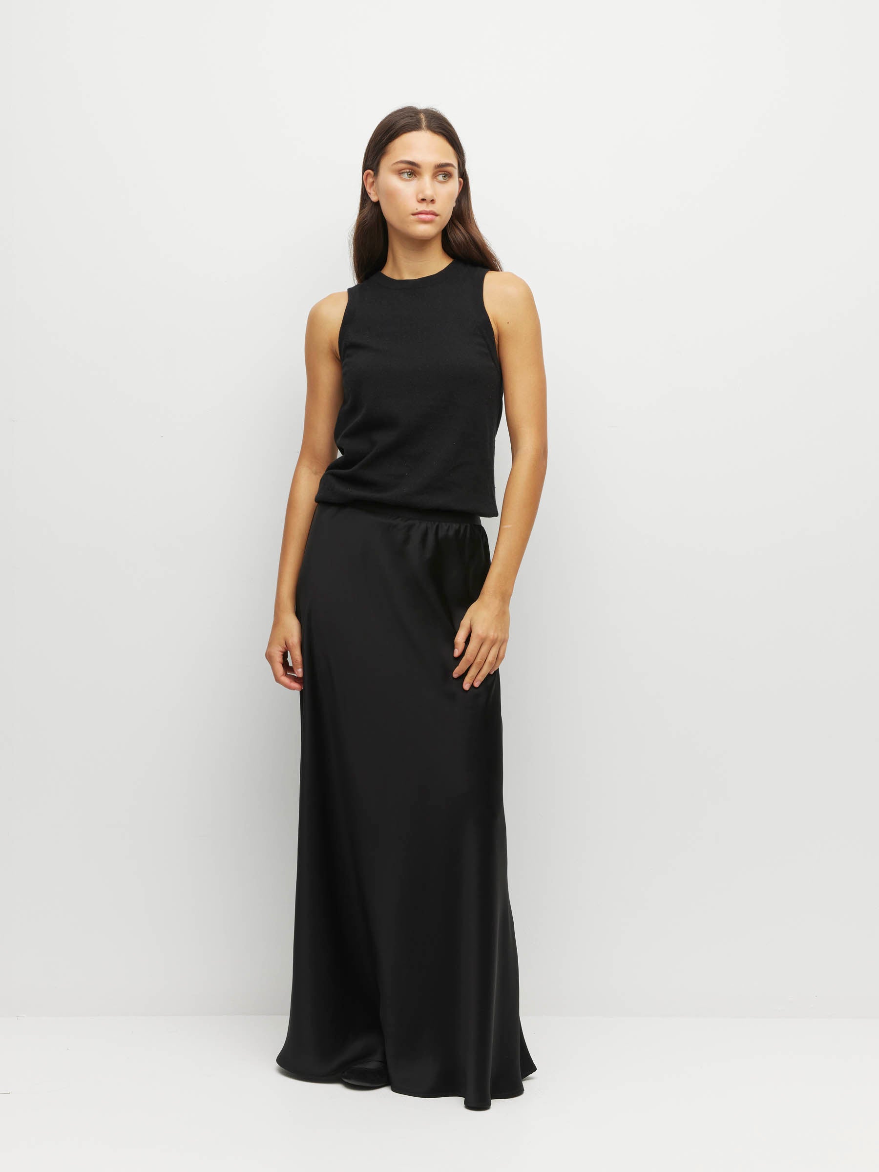JHL Luxe Tank (Luxe Cotton Cashmere) Black