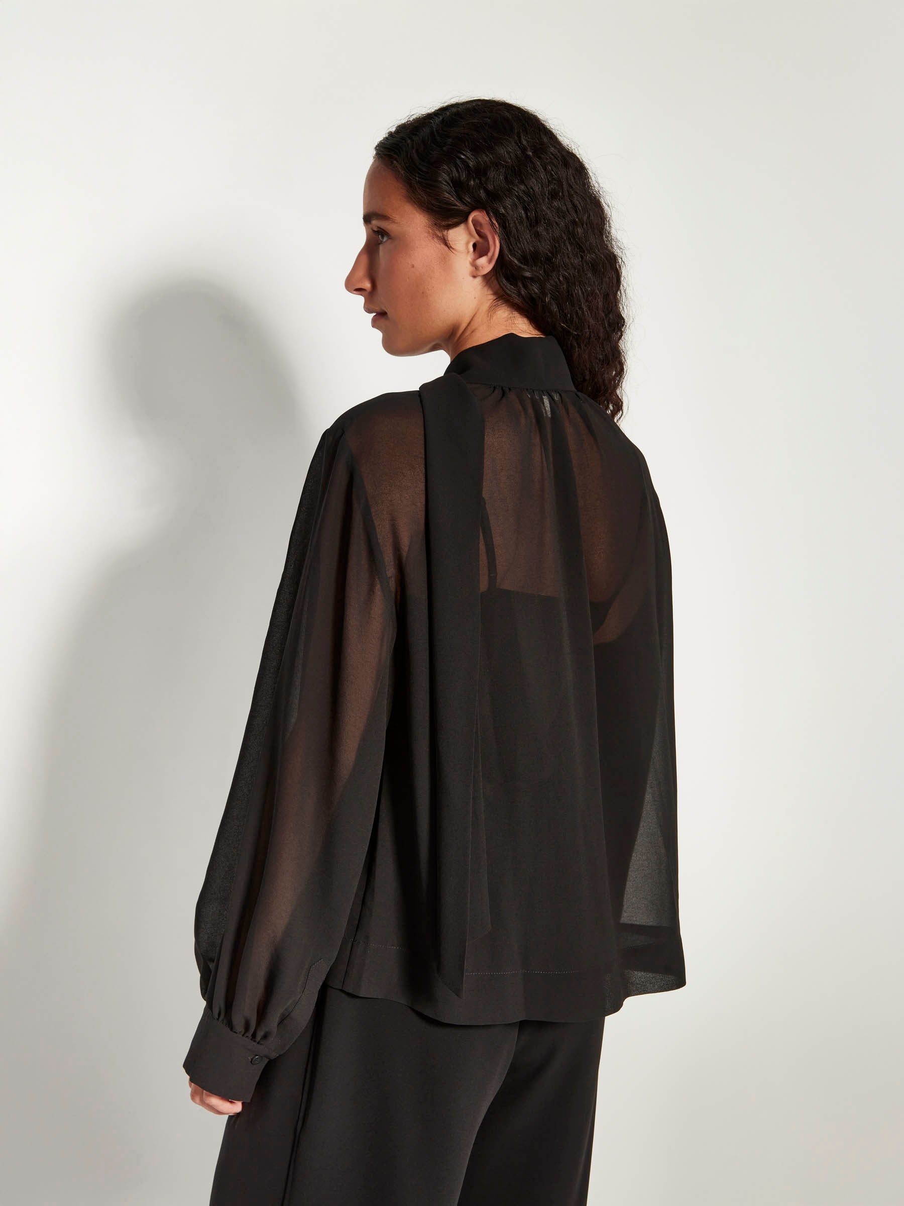 Coco Shirt (Matte Pleat) Black