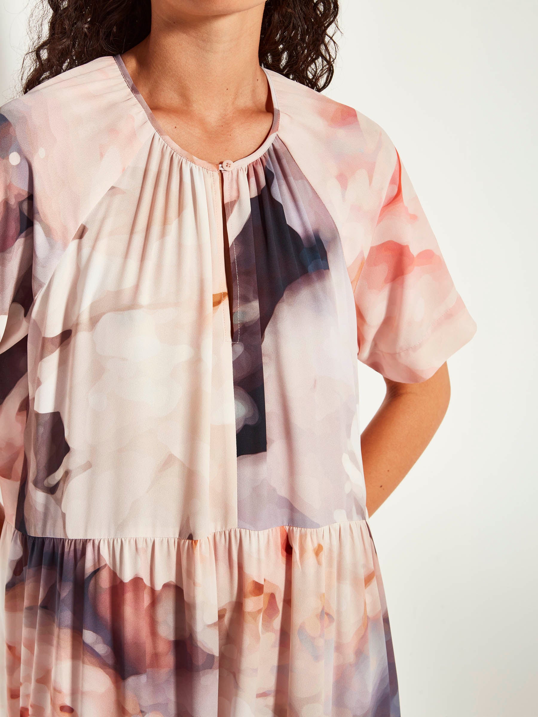 Diana Tunic (Bloom Crepe) Bouquet