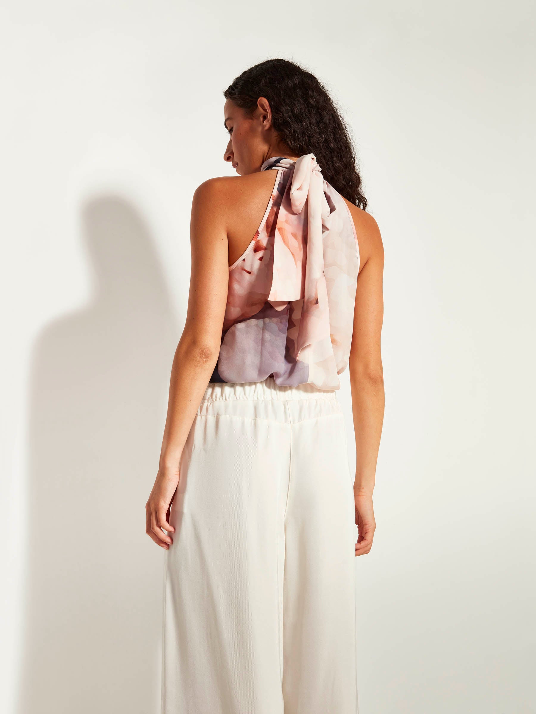 Zelda Blouse (Bloom Crepe) Bouquet