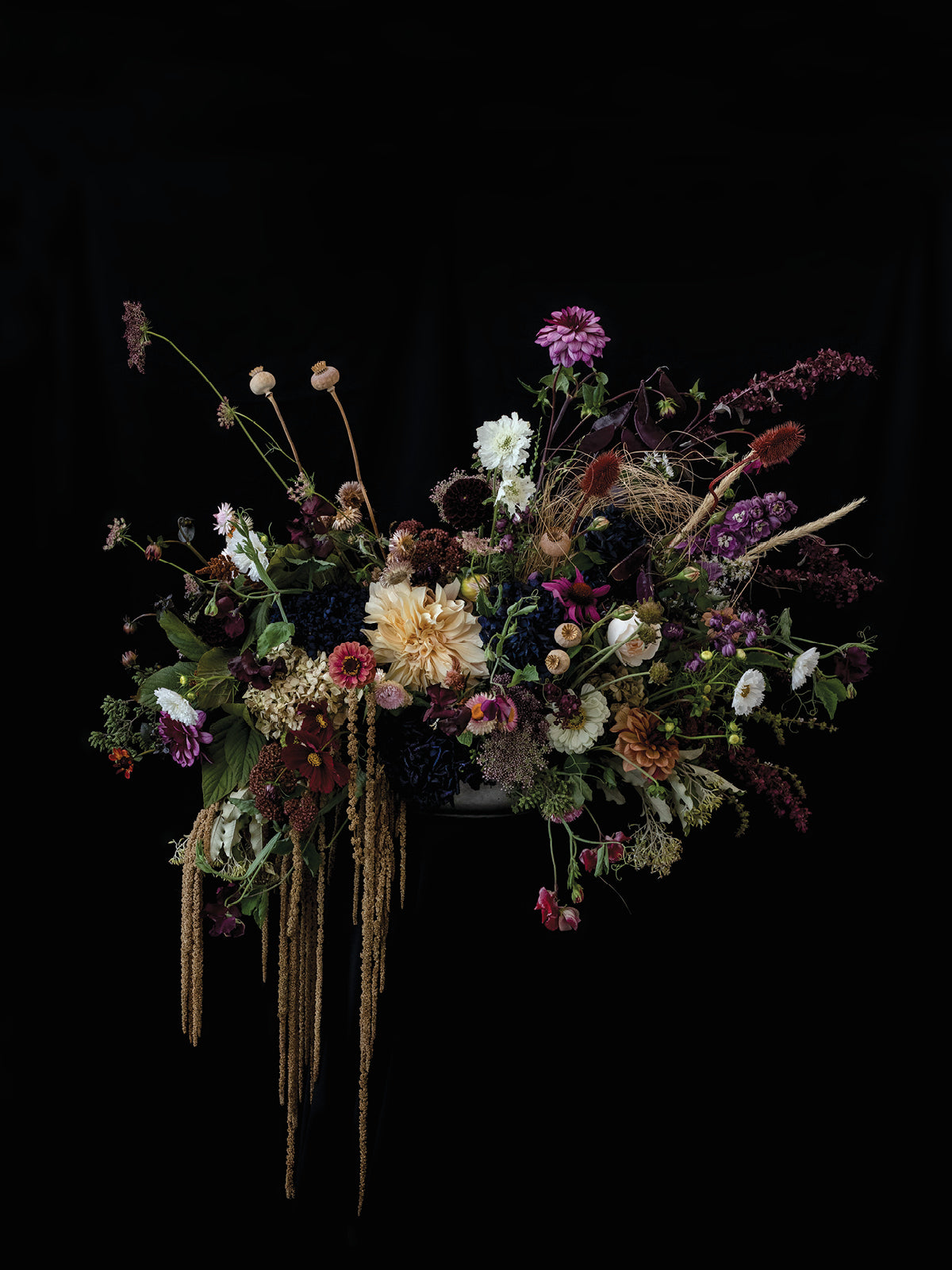 DARK BOUQUET | Floral Stylist Co. Collab