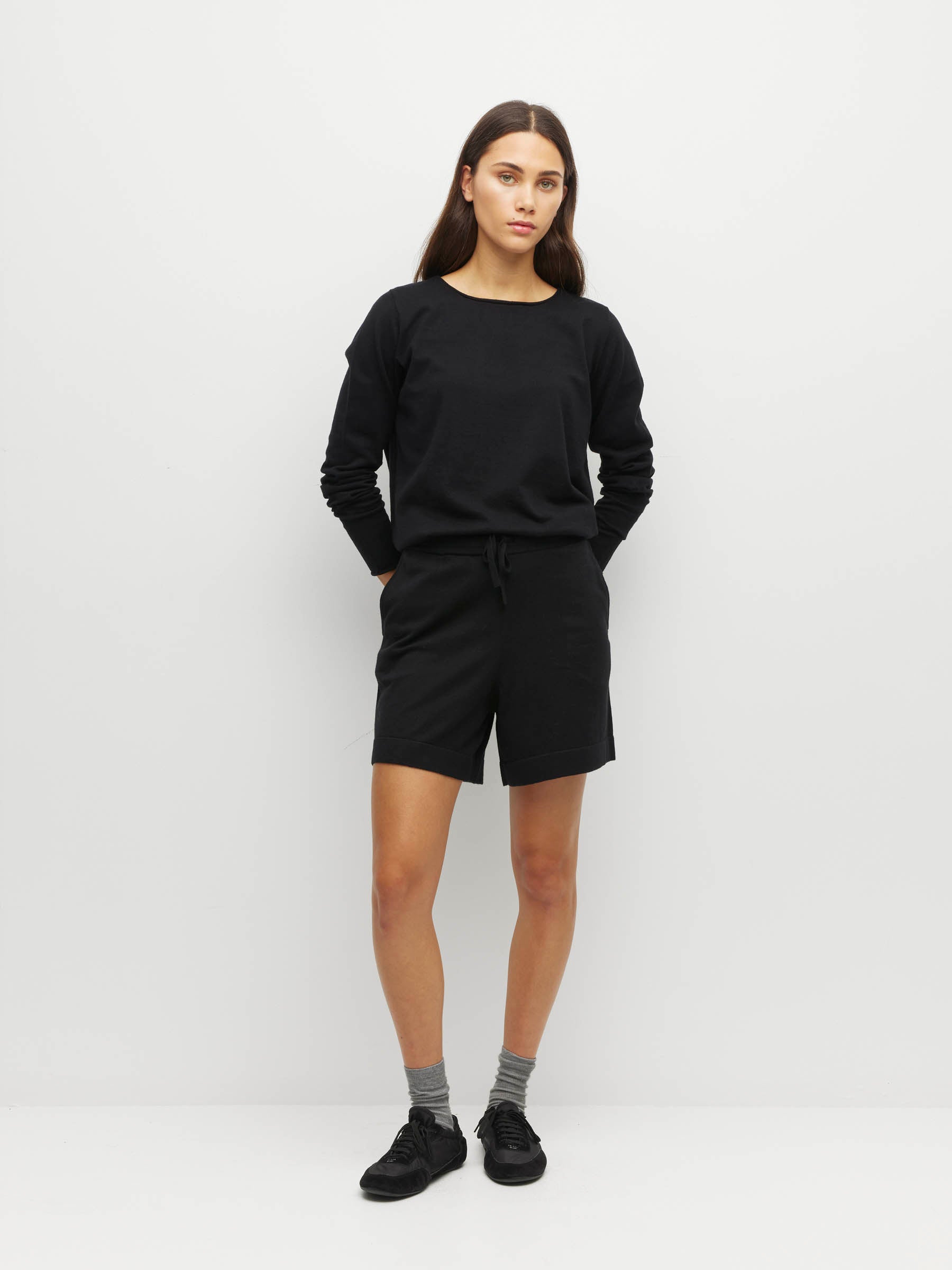 JHL Long Short (Cotton Cashmere) Black