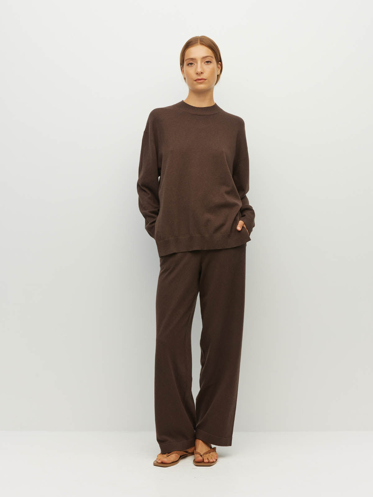 JHL Crew Sweater (Cotton Cashmere) Chocolate