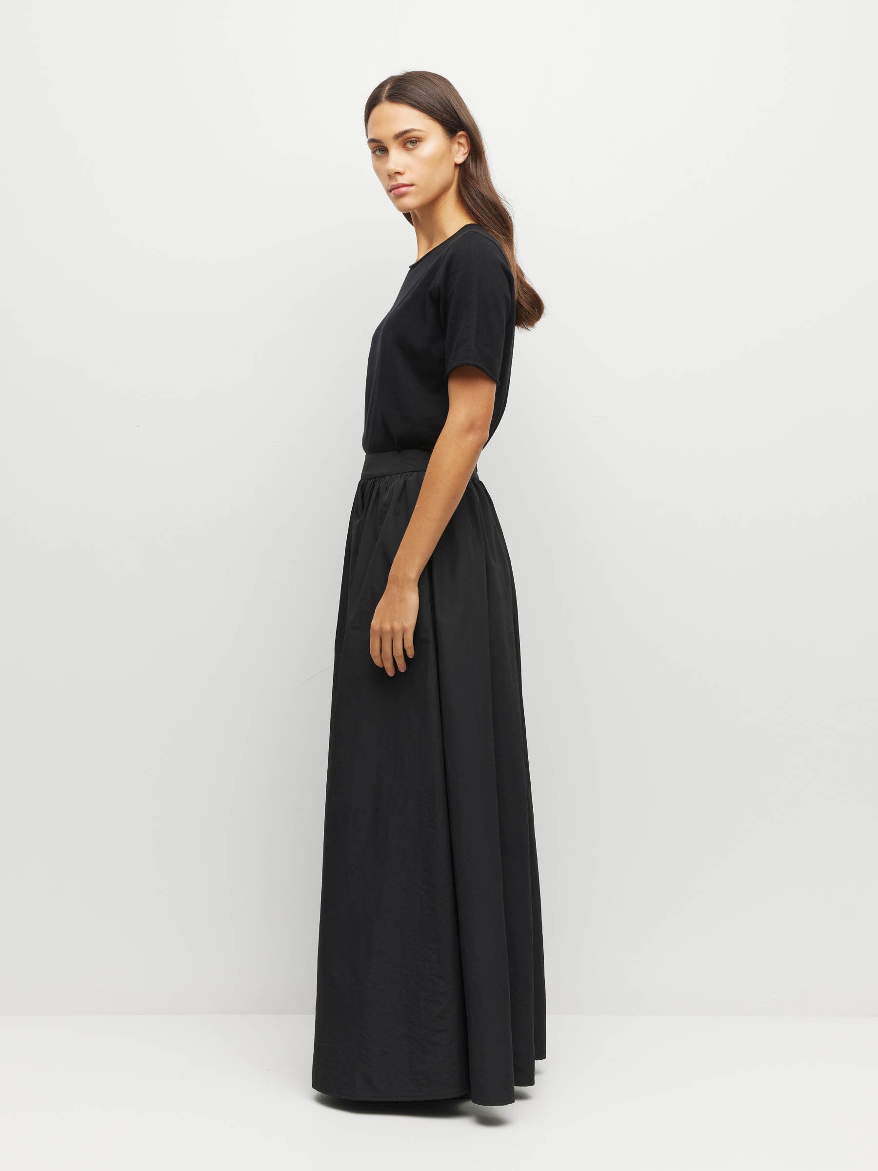 JHL Crew T (Fine Cotton Cashmere) Black