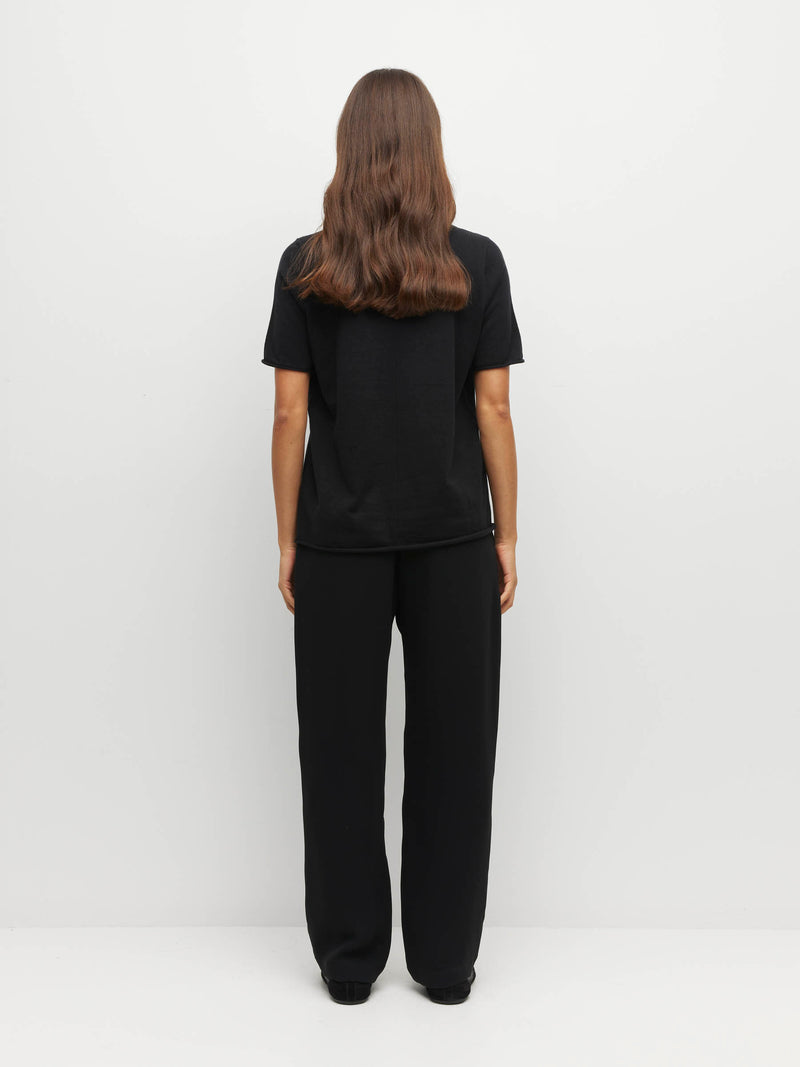 JHL V-Neck T (Fine Cotton Cashmere) Black