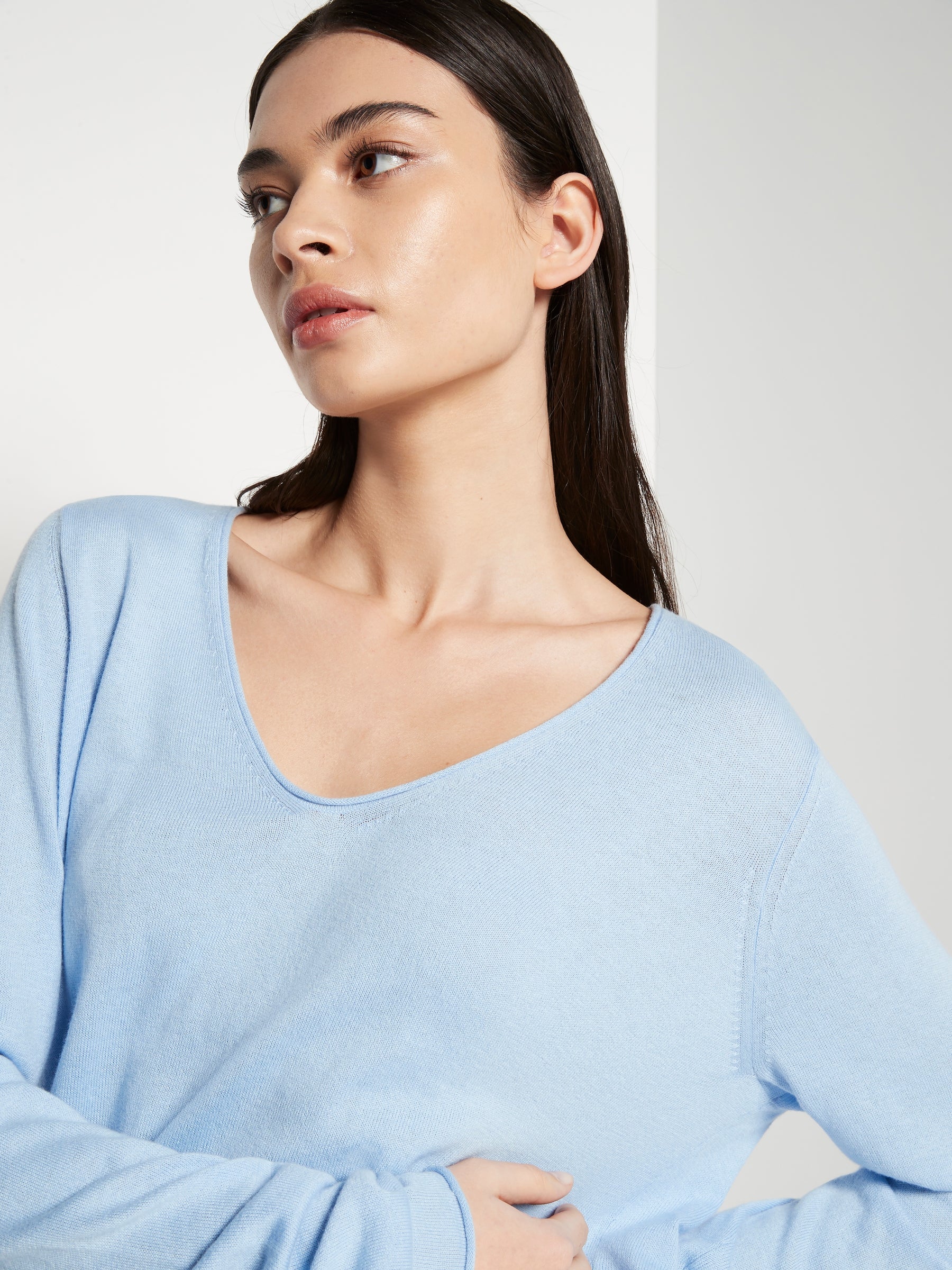 JHL V-Neck L/S T (Fine Cotton Cashmere) Cornflower Blue