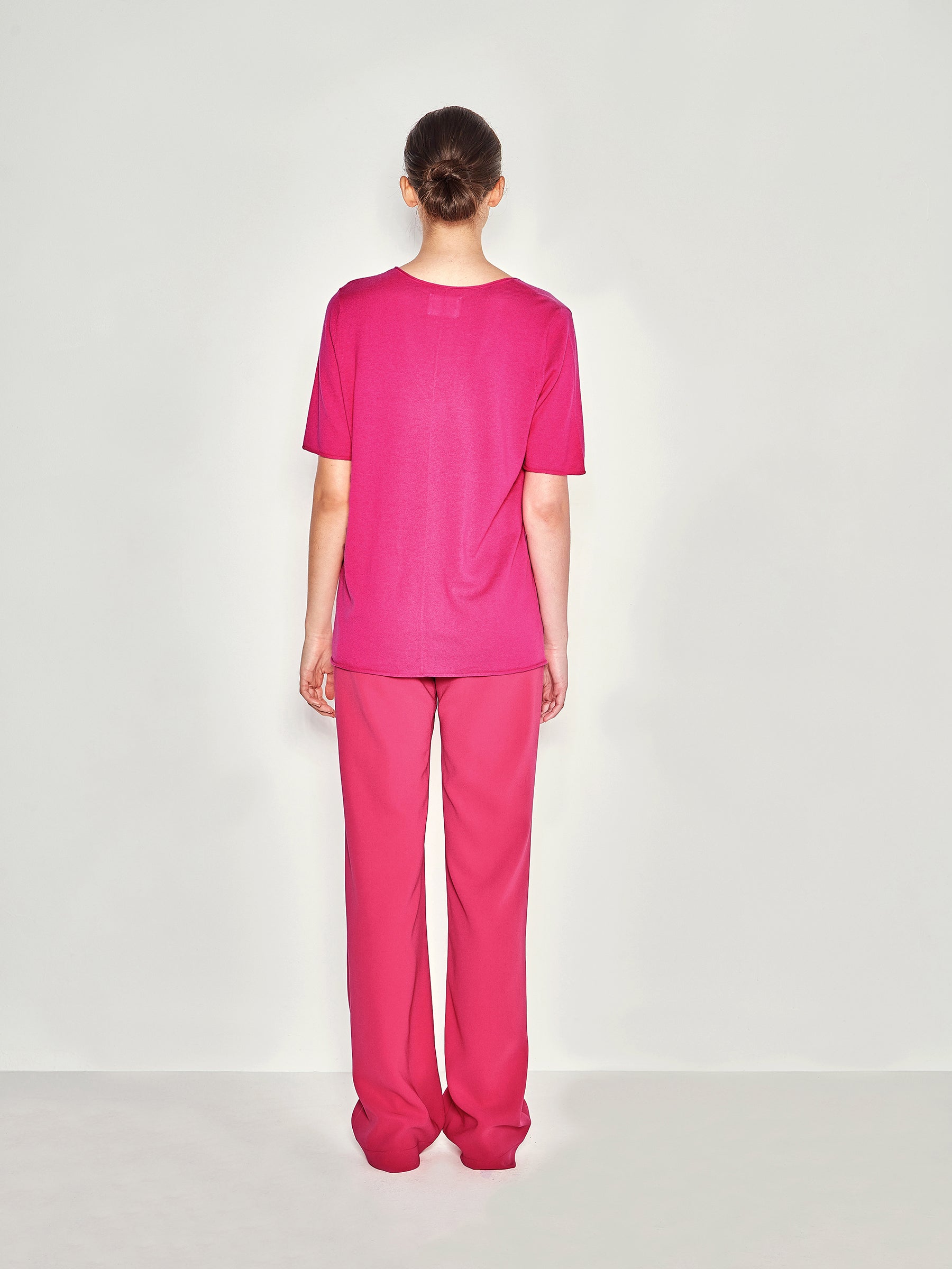 JHL V-Neck T (Fine Cotton Cashmere) Hot Pink