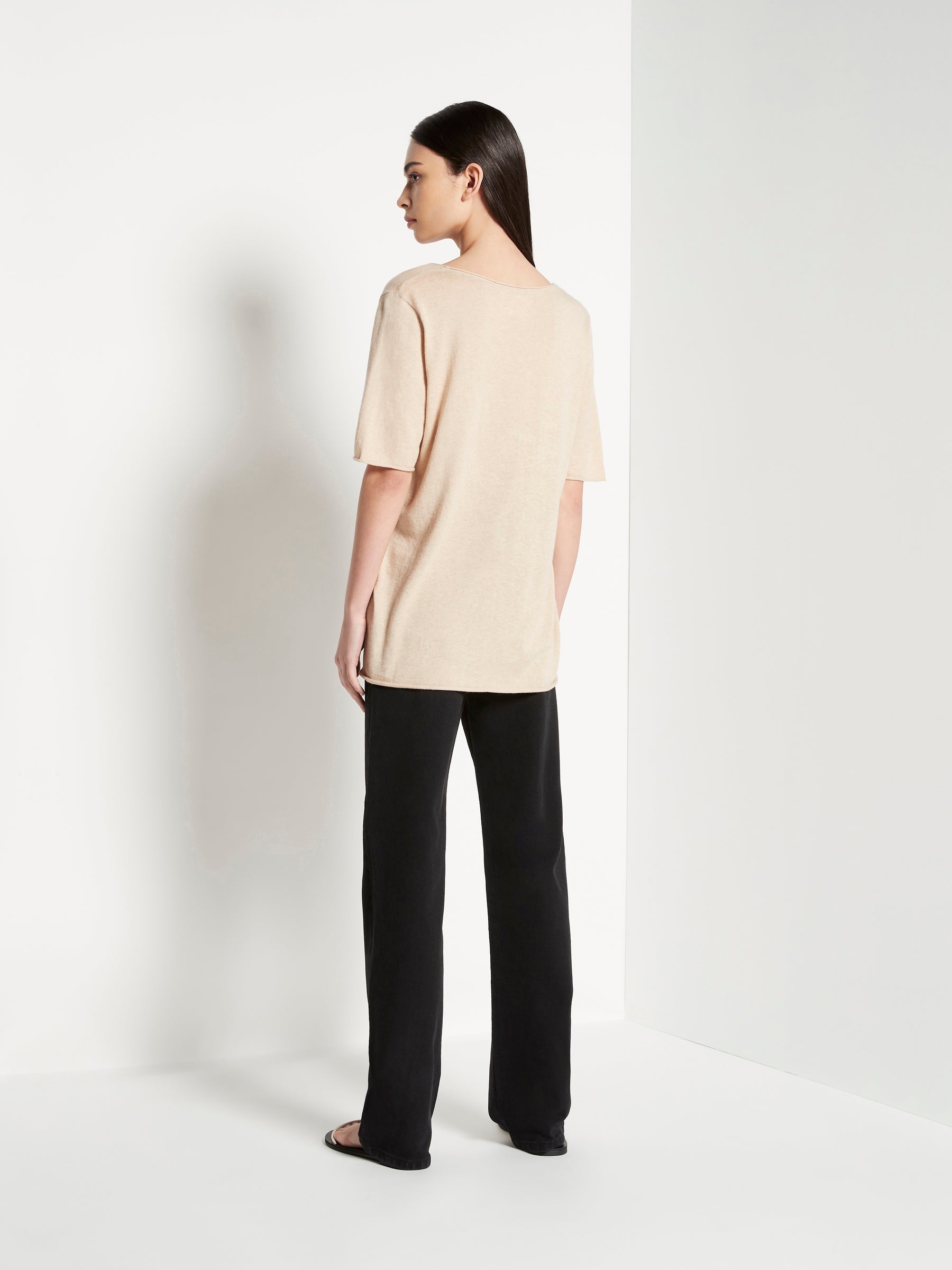 JHL V-Neck T (Fine Cotton Cashmere) Sand