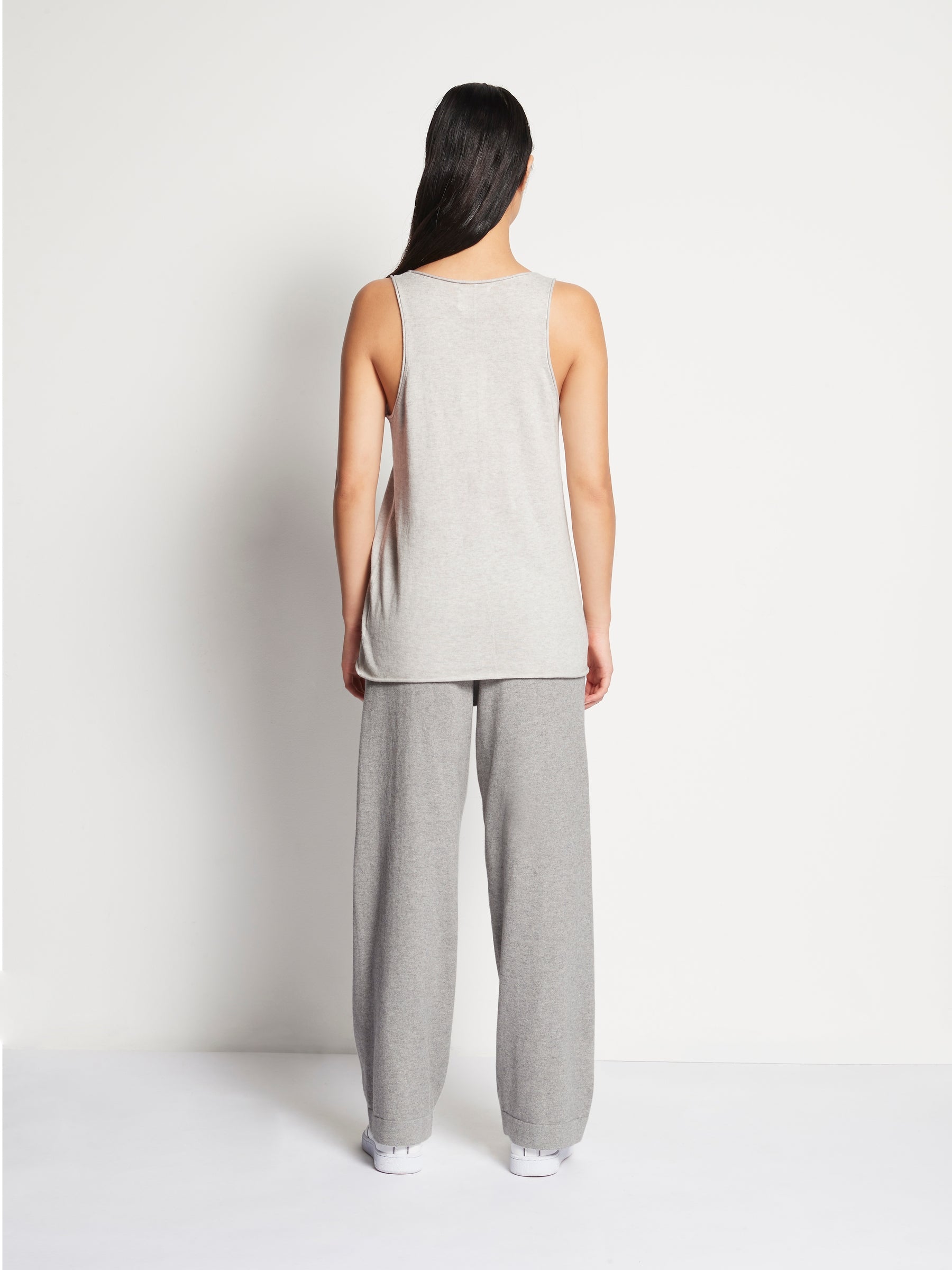 JHL Tank (Fine Cotton Cashmere) Soft Grey Marle