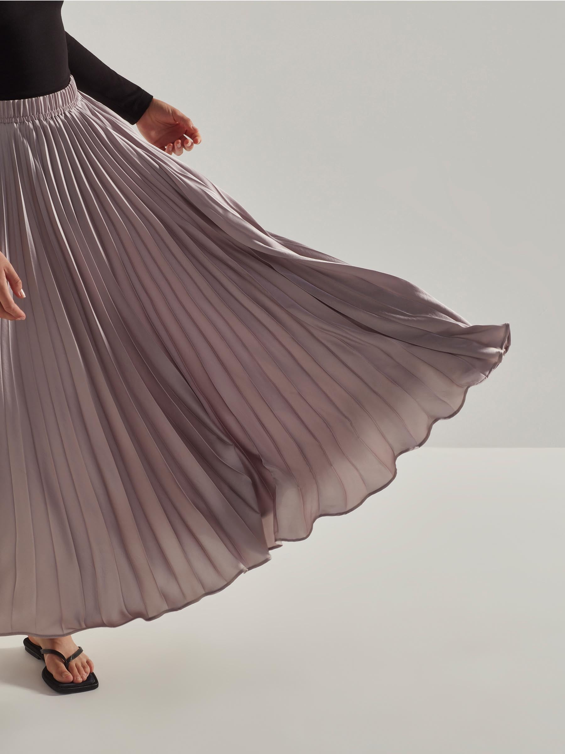 Evelyn Pleat Skirt (Satin Triacetate) Lilac