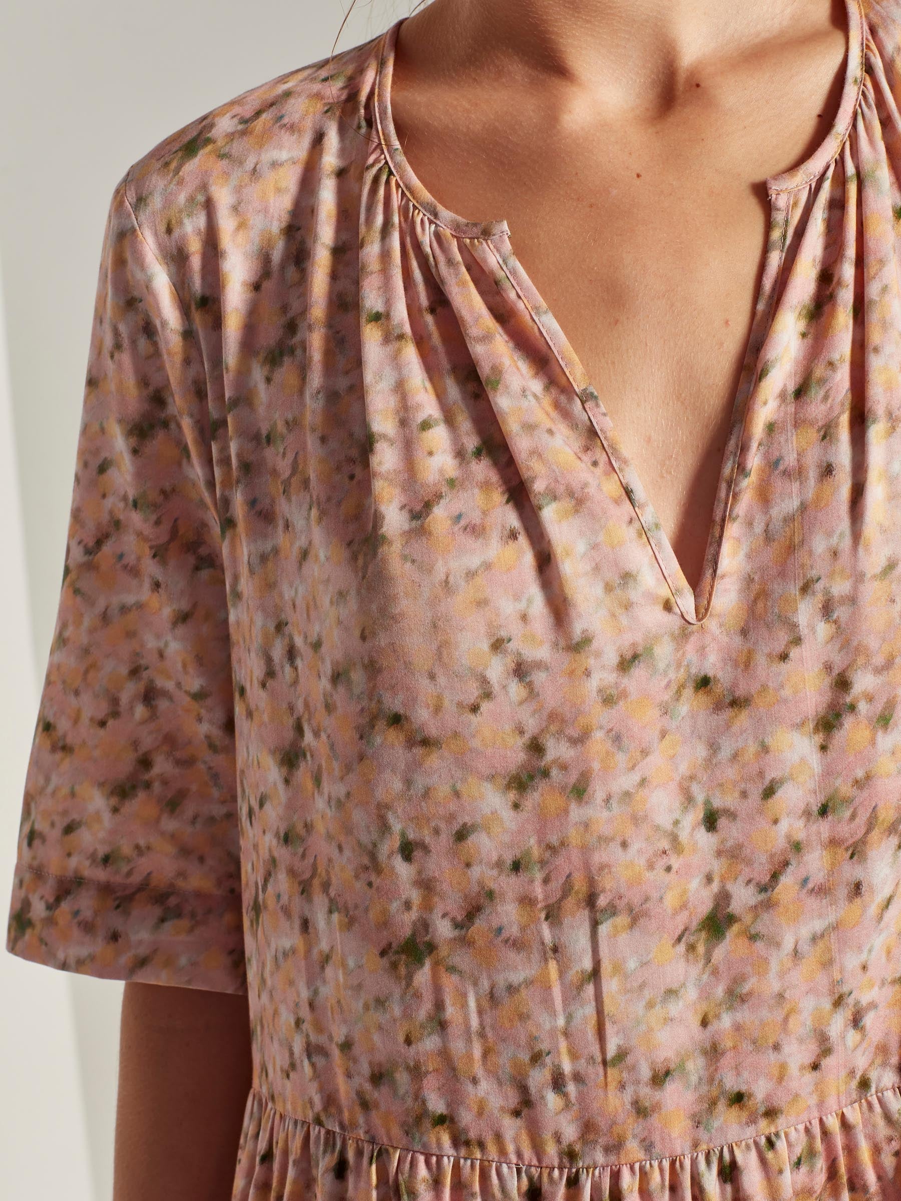 Forever Tunic (Daisy Field Cotton) Daisy Pink