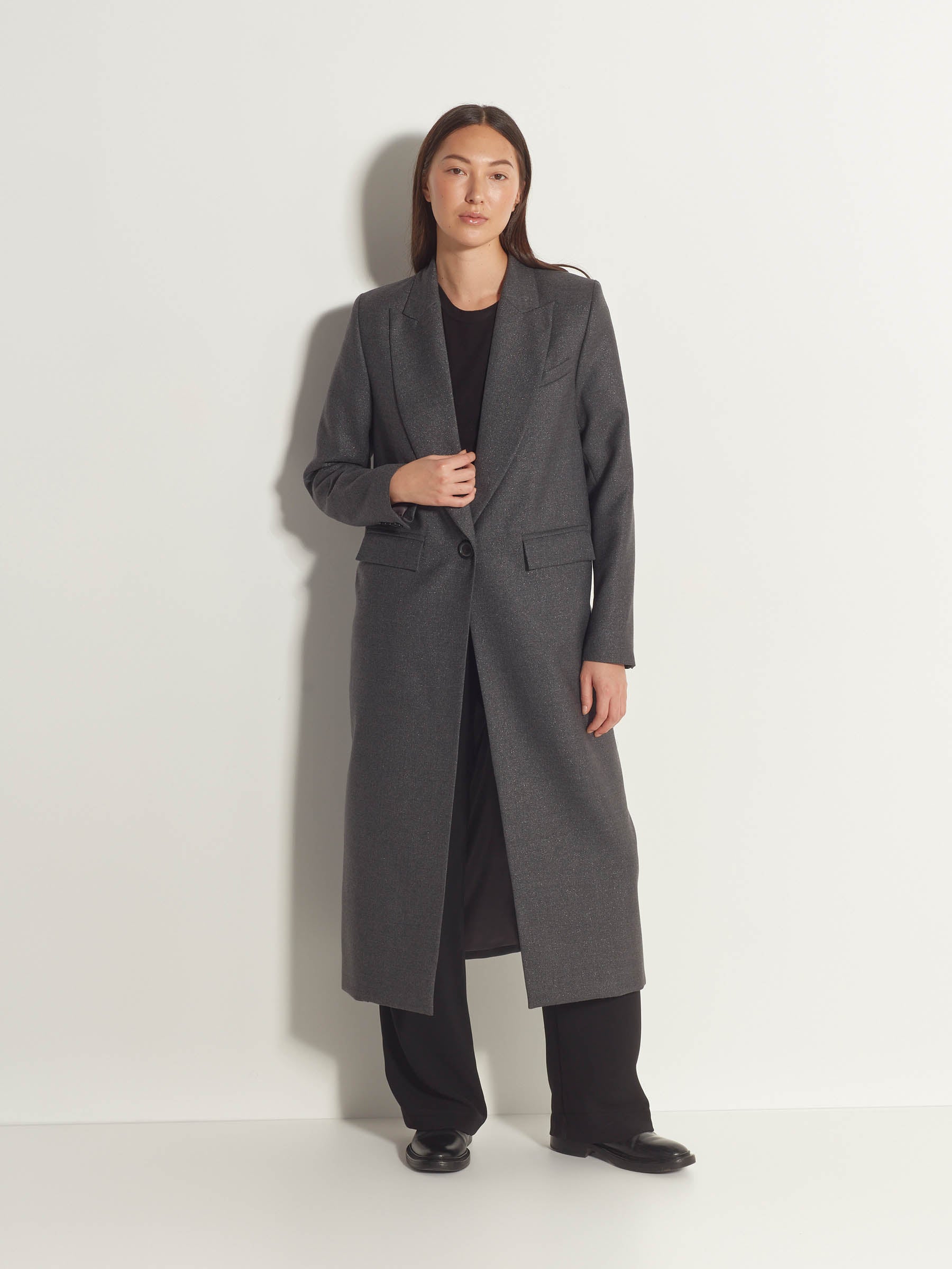 Mantelle Coat (Sparkle Suiting) Graphite