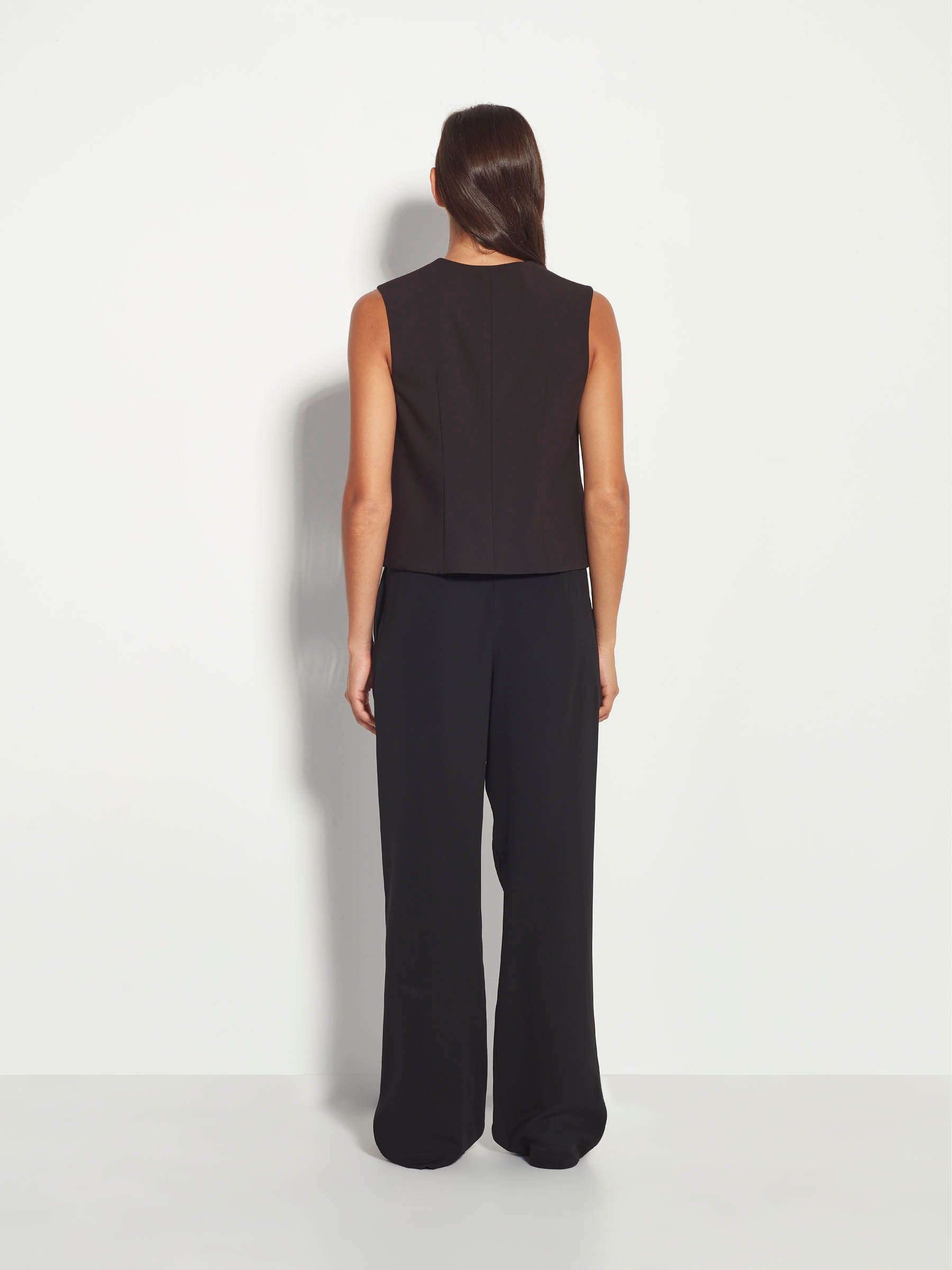 Vince Vest (Foundation Suiting) Black – Juliette Hogan Vince Vest (Foundation Suiting) Black – Juliette Hogan