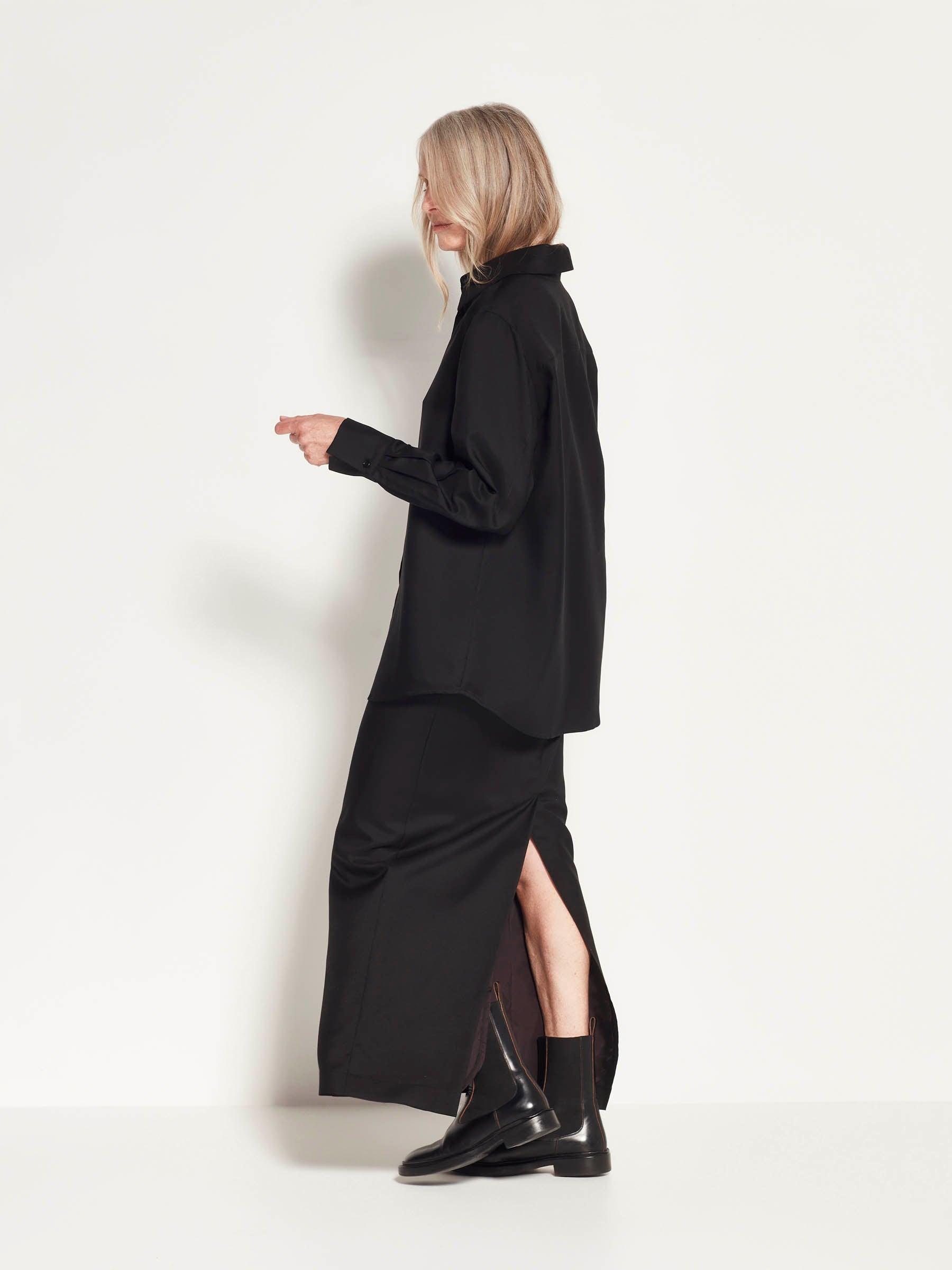 Elara Shirt (Wool Silk Twill) Black – Juliette Hogan