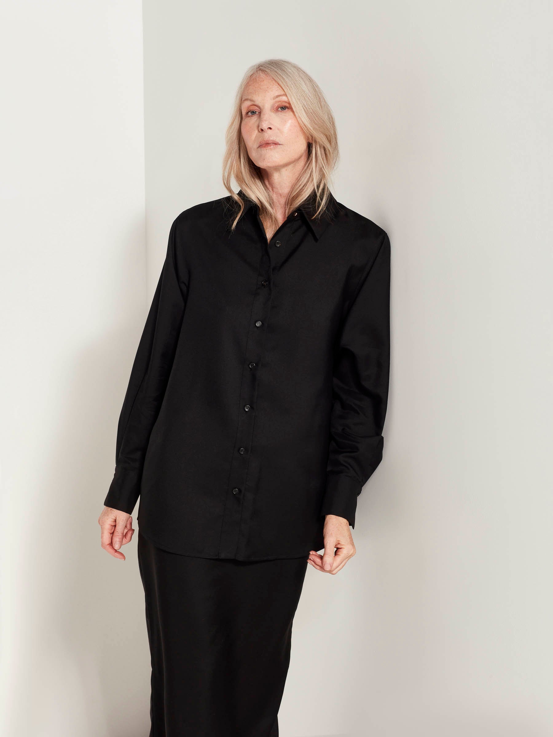 Elara Shirt (Wool Silk Twill) Black – Juliette Hogan