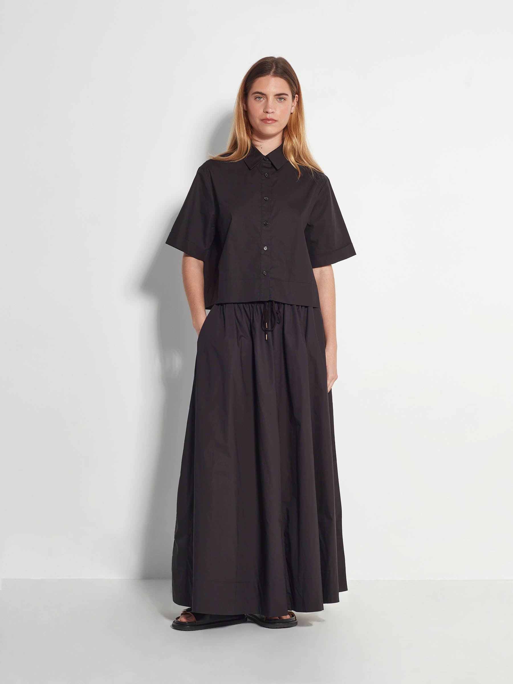 yo BIOTOP cotton sheer skirt Black
