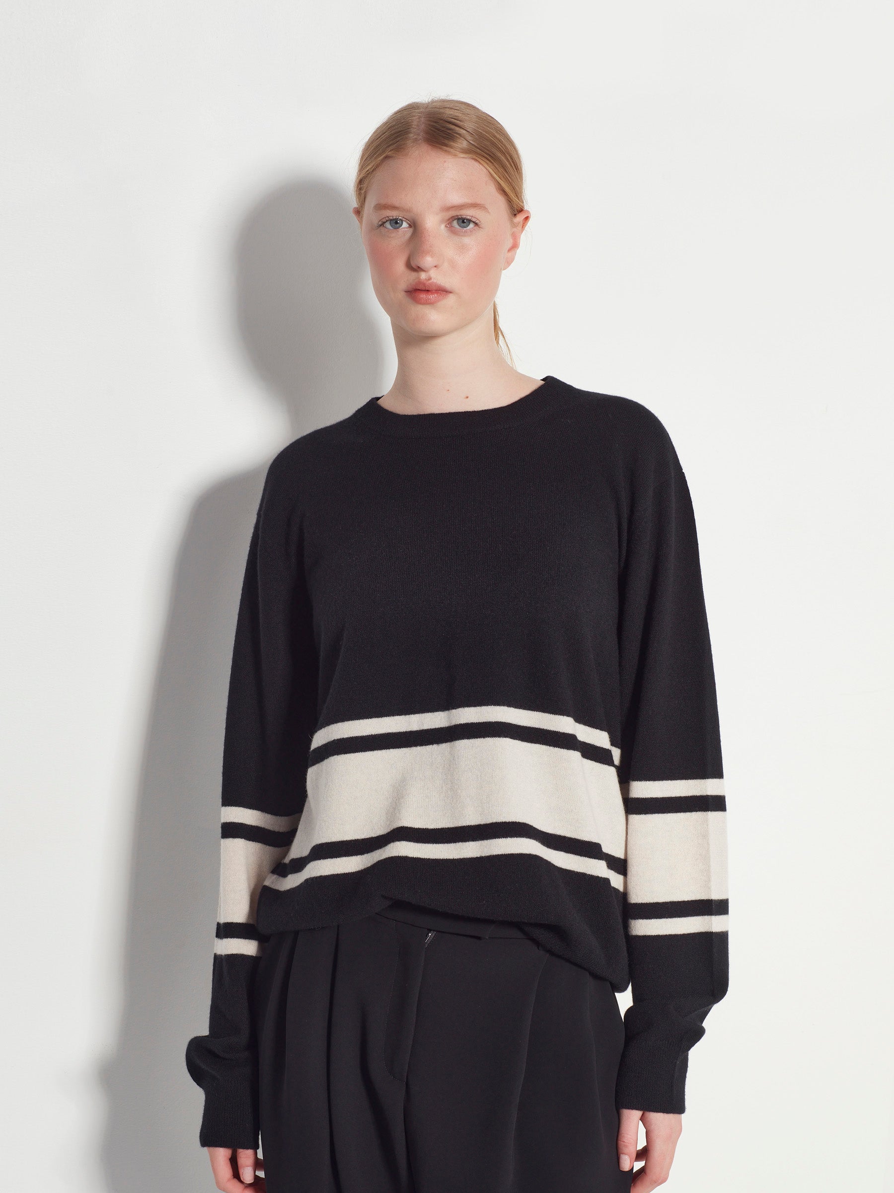 Stripe Crew Sweater (Cashmere) Oreo