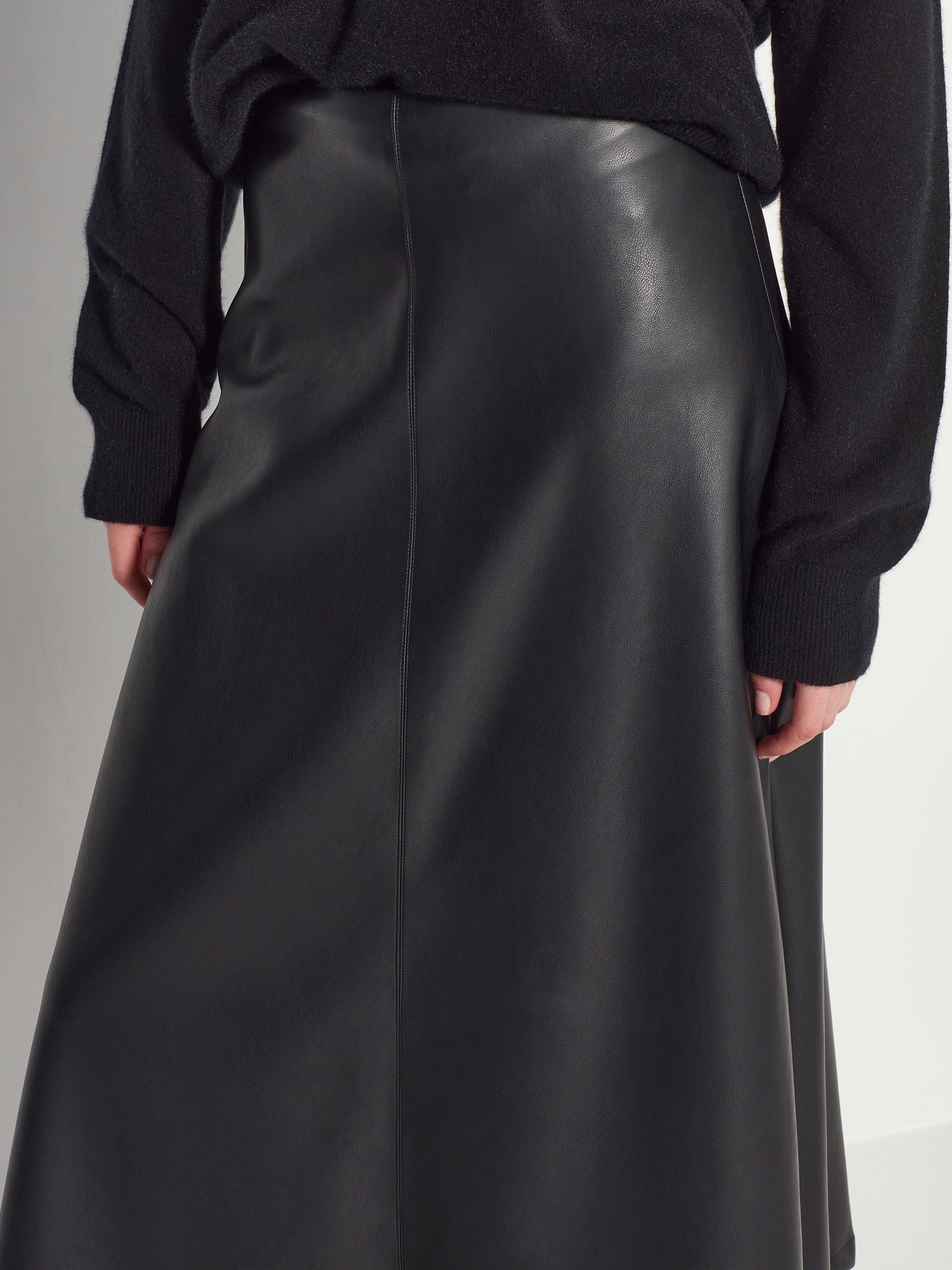 Pipi Skirt (Faux Leather) Black