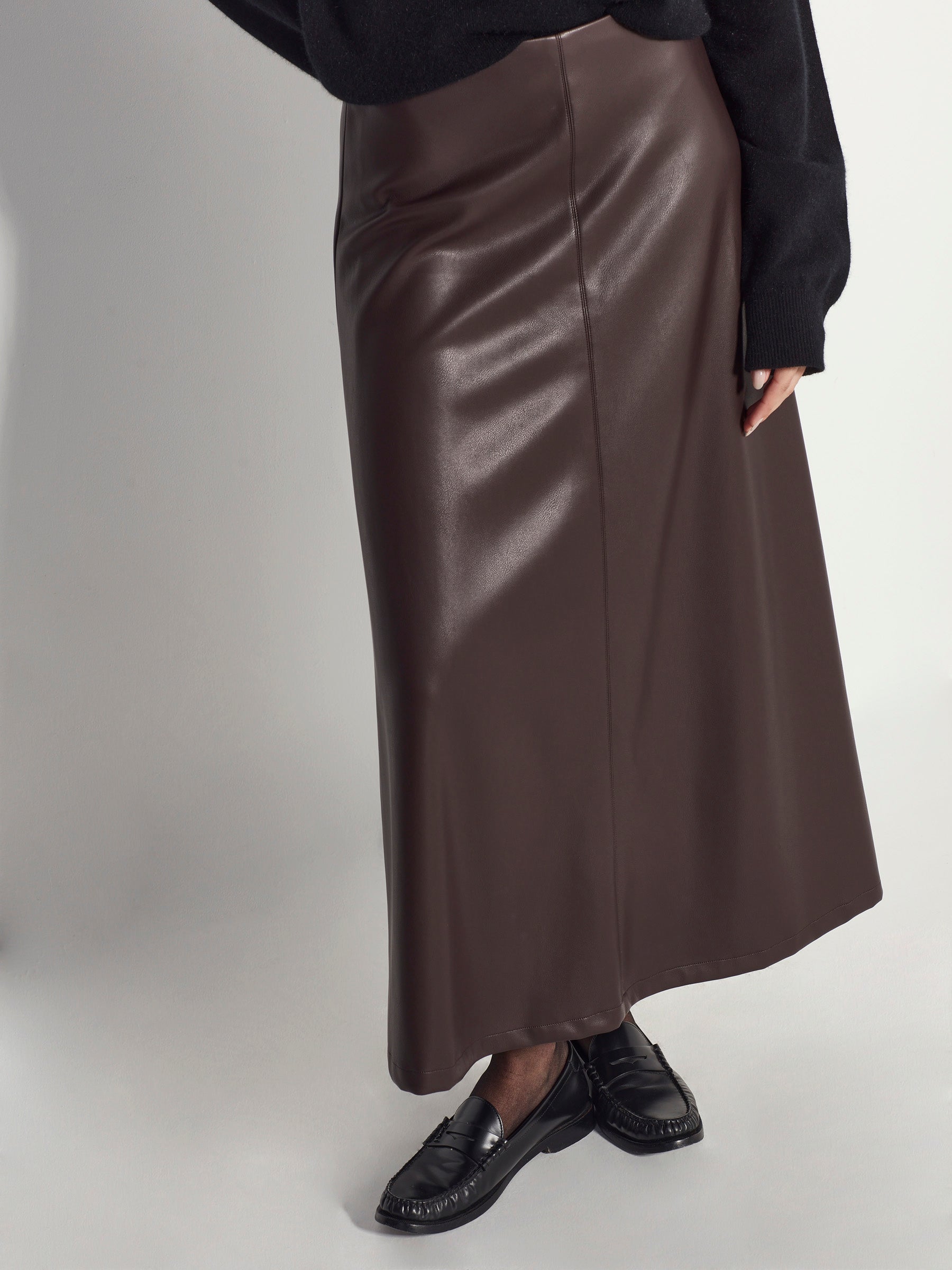 Pipi Skirt (Faux Leather) Espresso