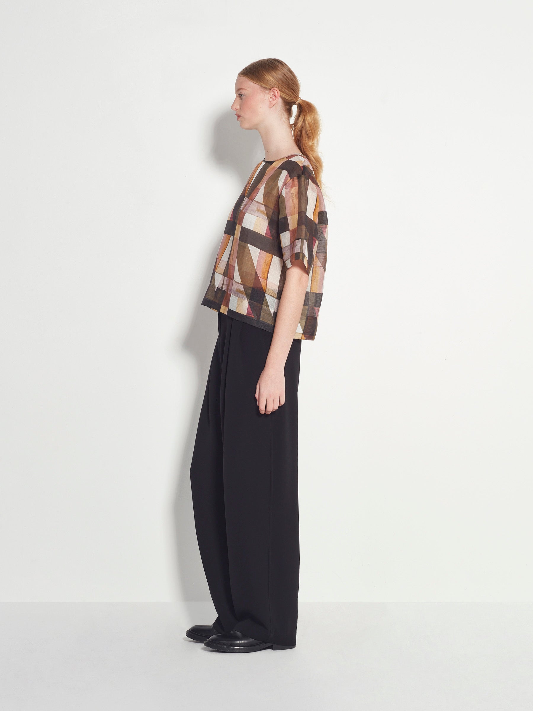 Bonet T (Geo Maze Silk Linen) Painterly