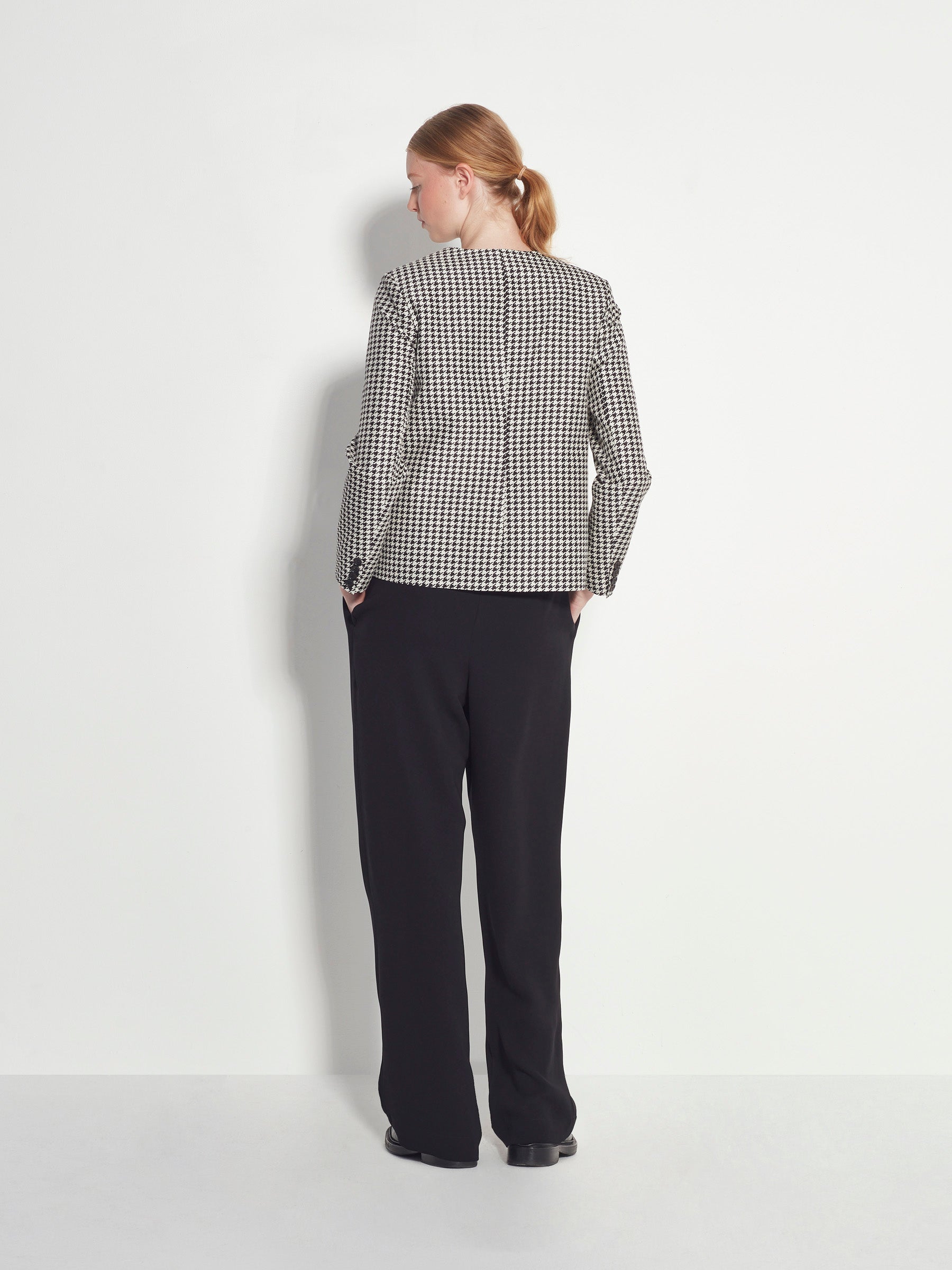 Mimi Jacket (Petite Houndstooth) Mono