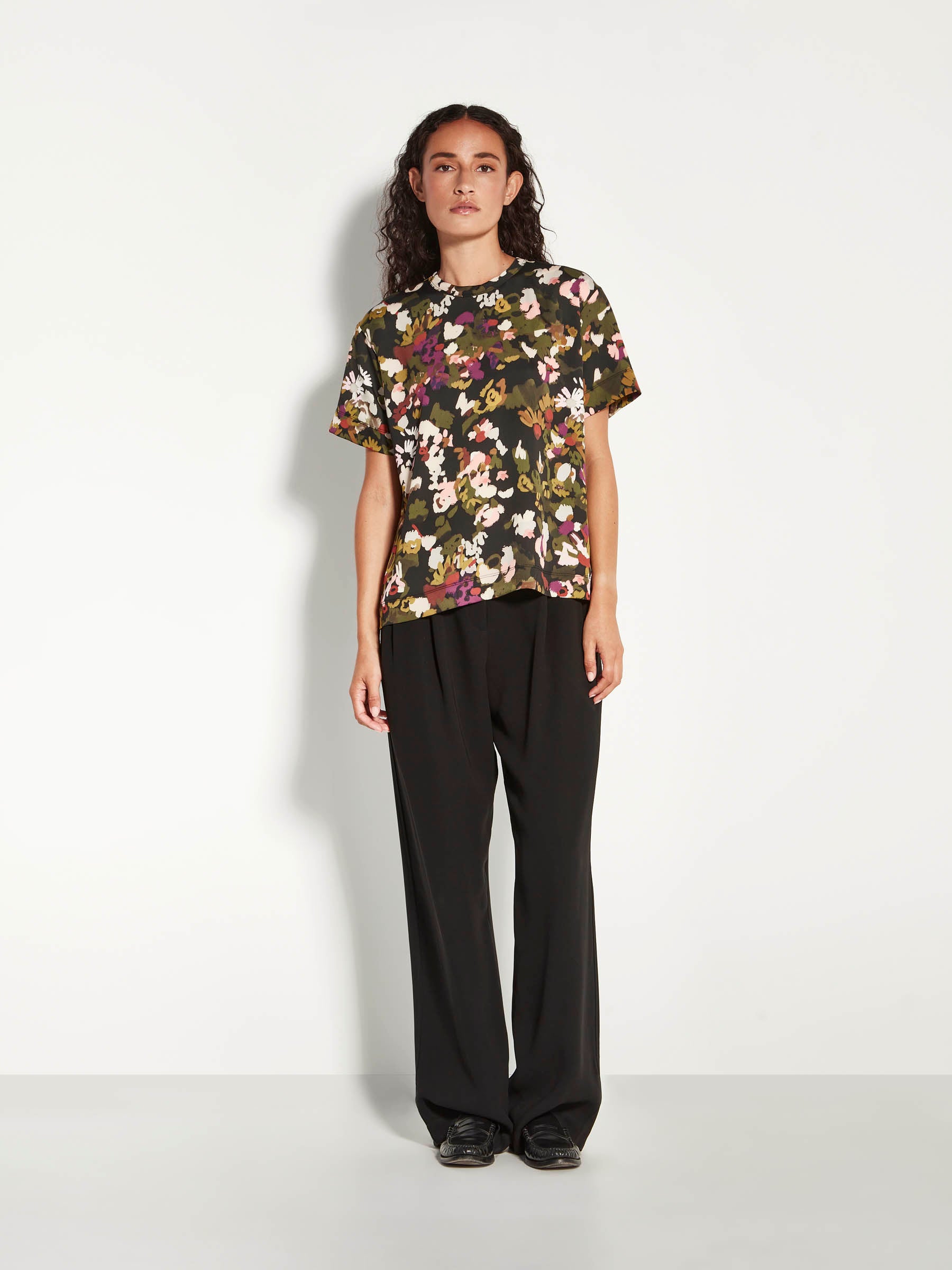 Fancy T (Buttercup Floral Crepe) Happy Hour – Juliette Hogan