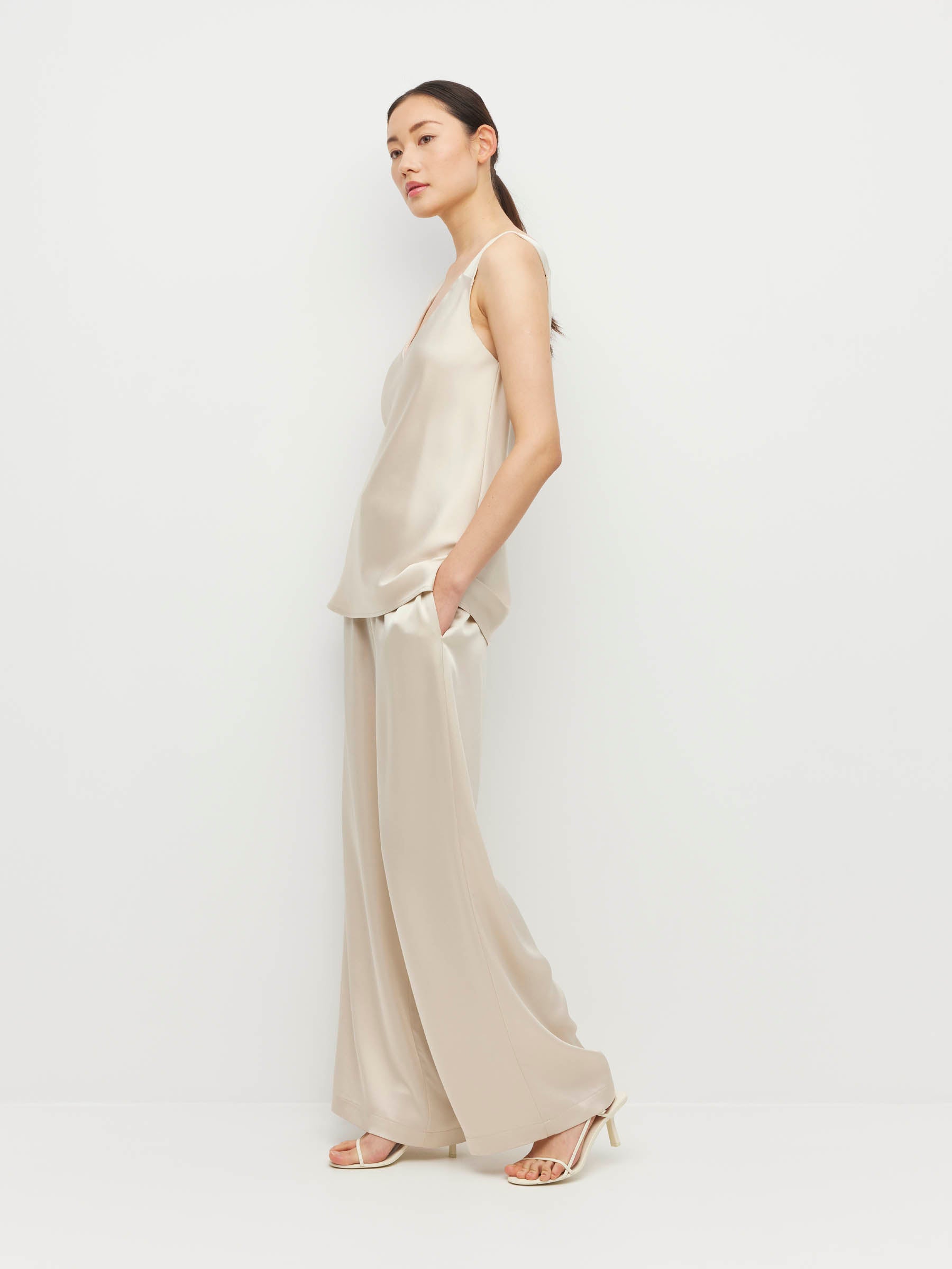 Ingrid Cami (Crepe Sheen) Champagne