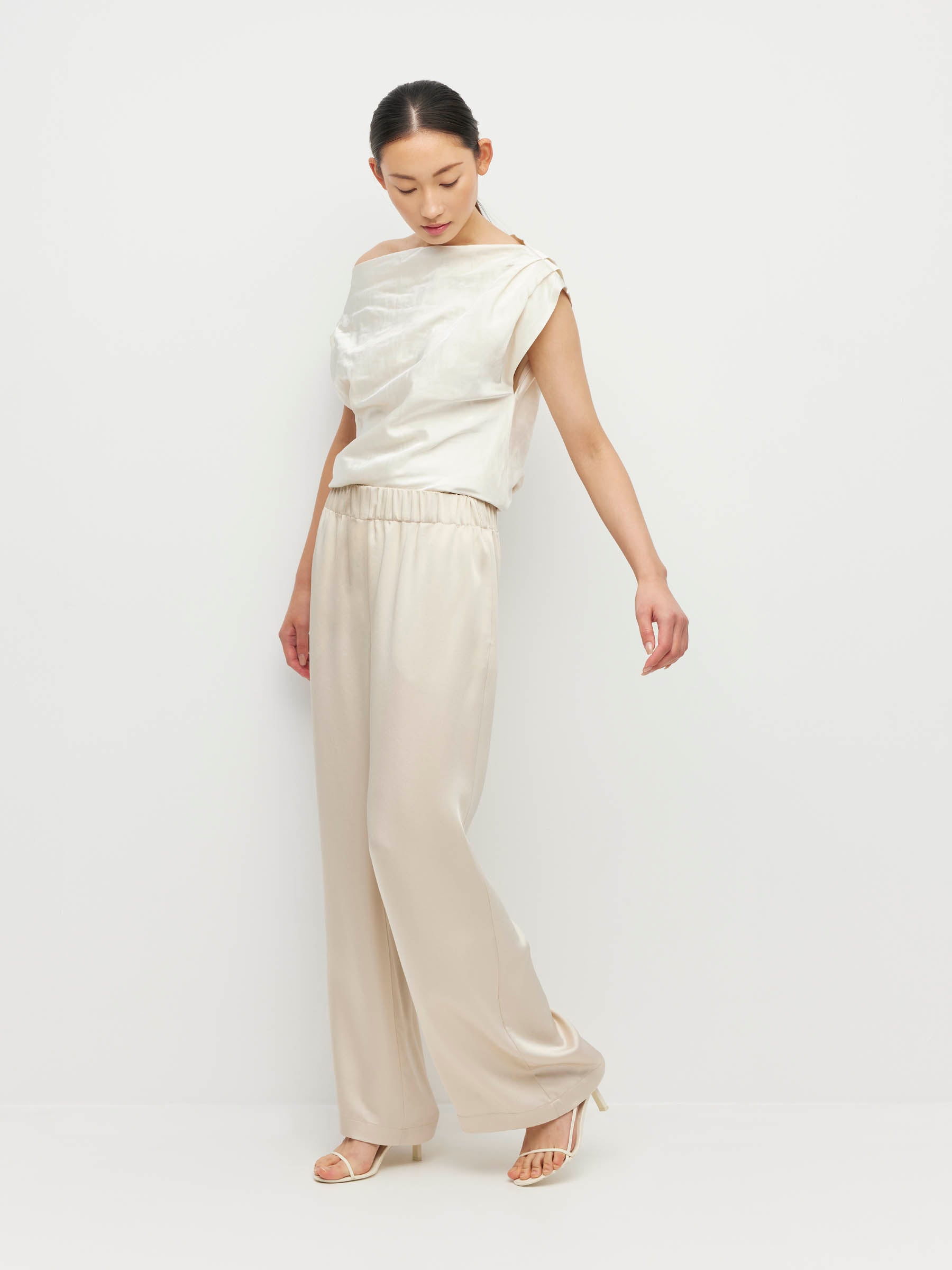 Koa Trouser (Crepe Sheen) Champagne
