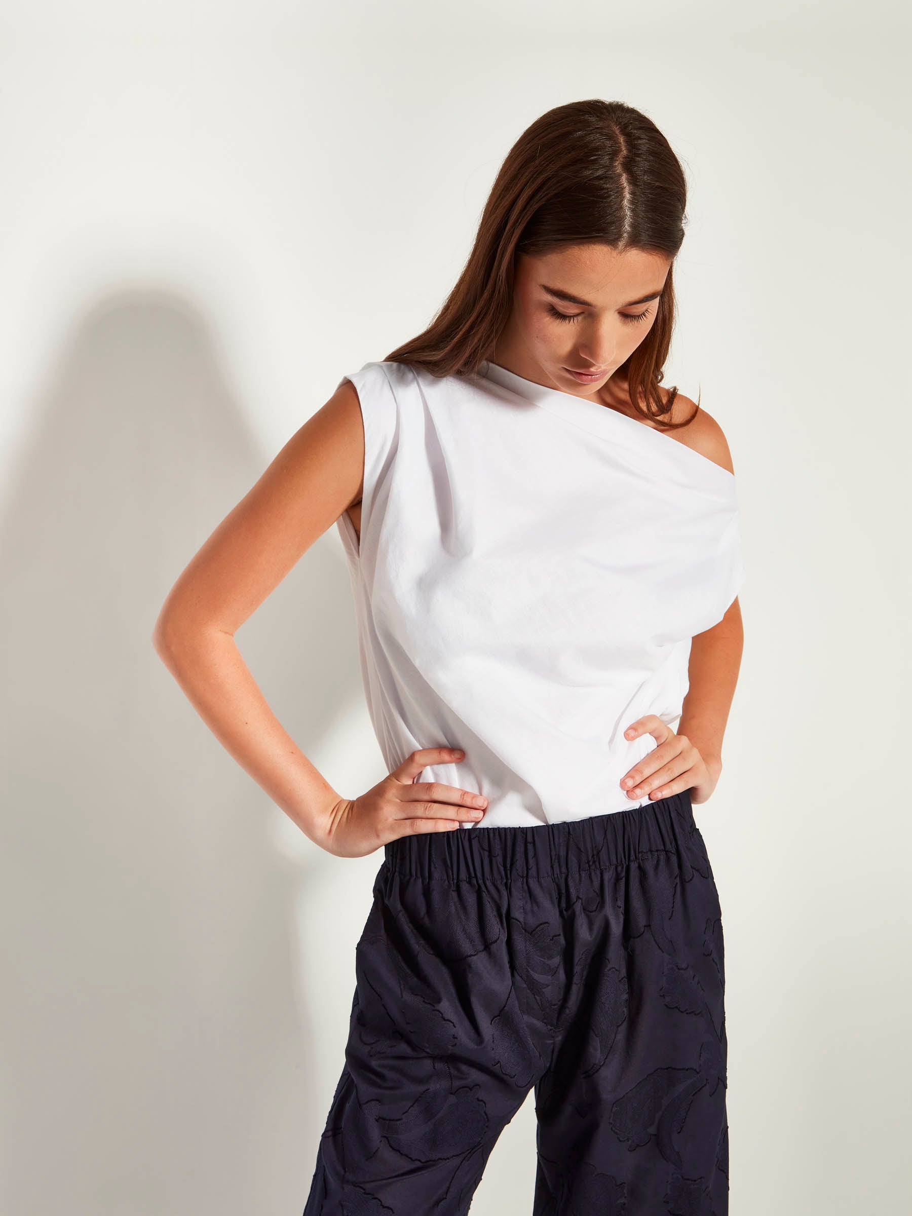 Koa Trouser (Floral Cotton Jacquard) Navy