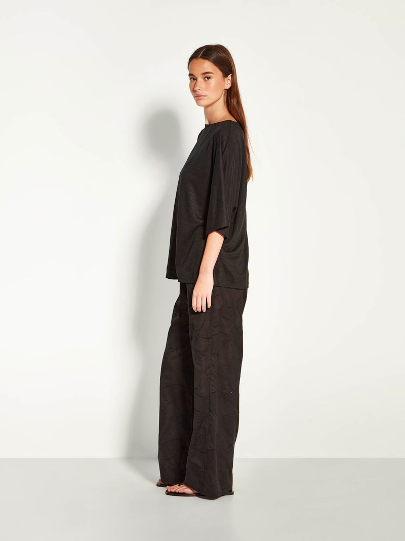 Nami T (Linen Knit) Black Knit