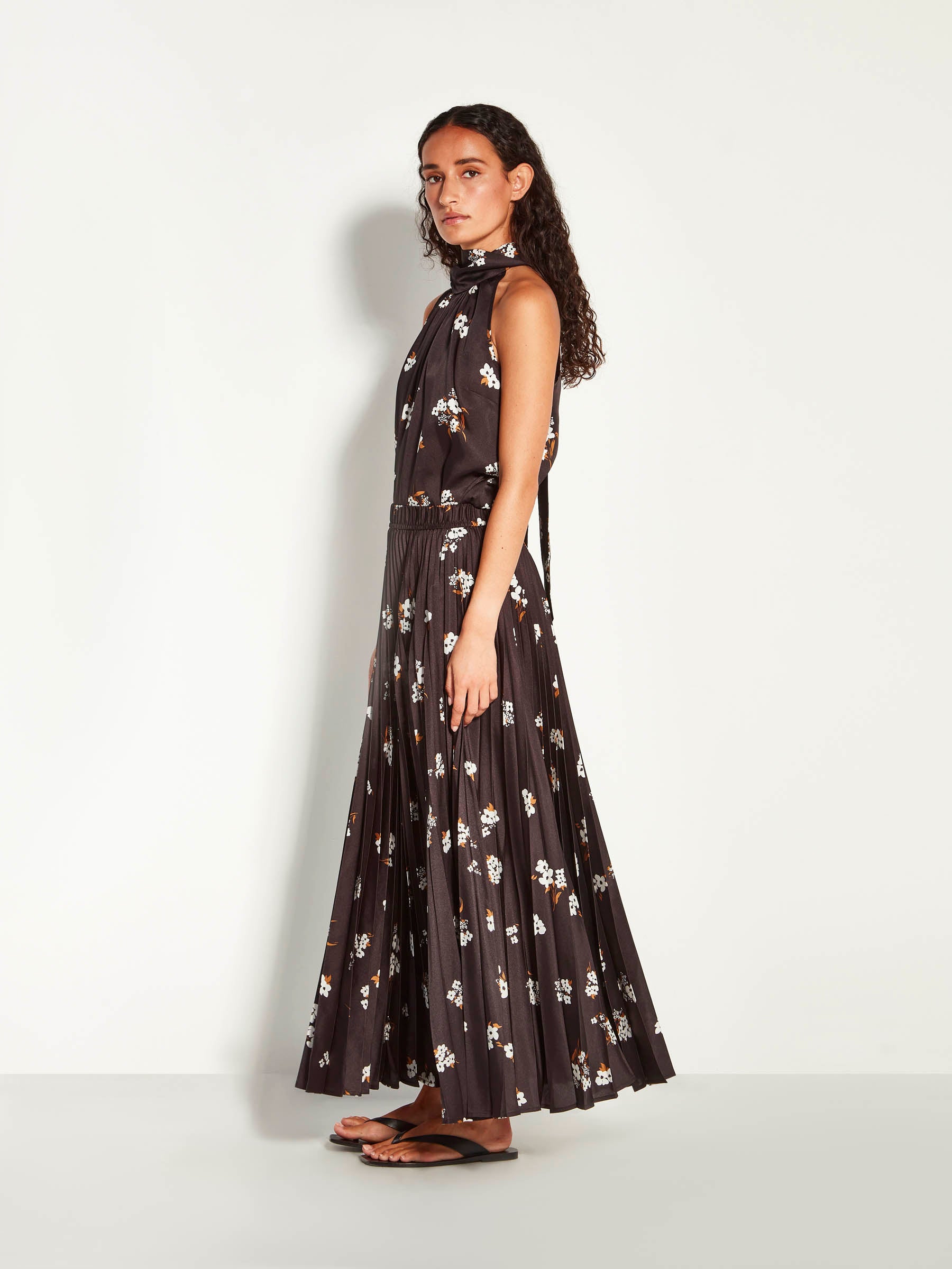 Evelyn Pleat Skirt (Moonflower Twill) Golden