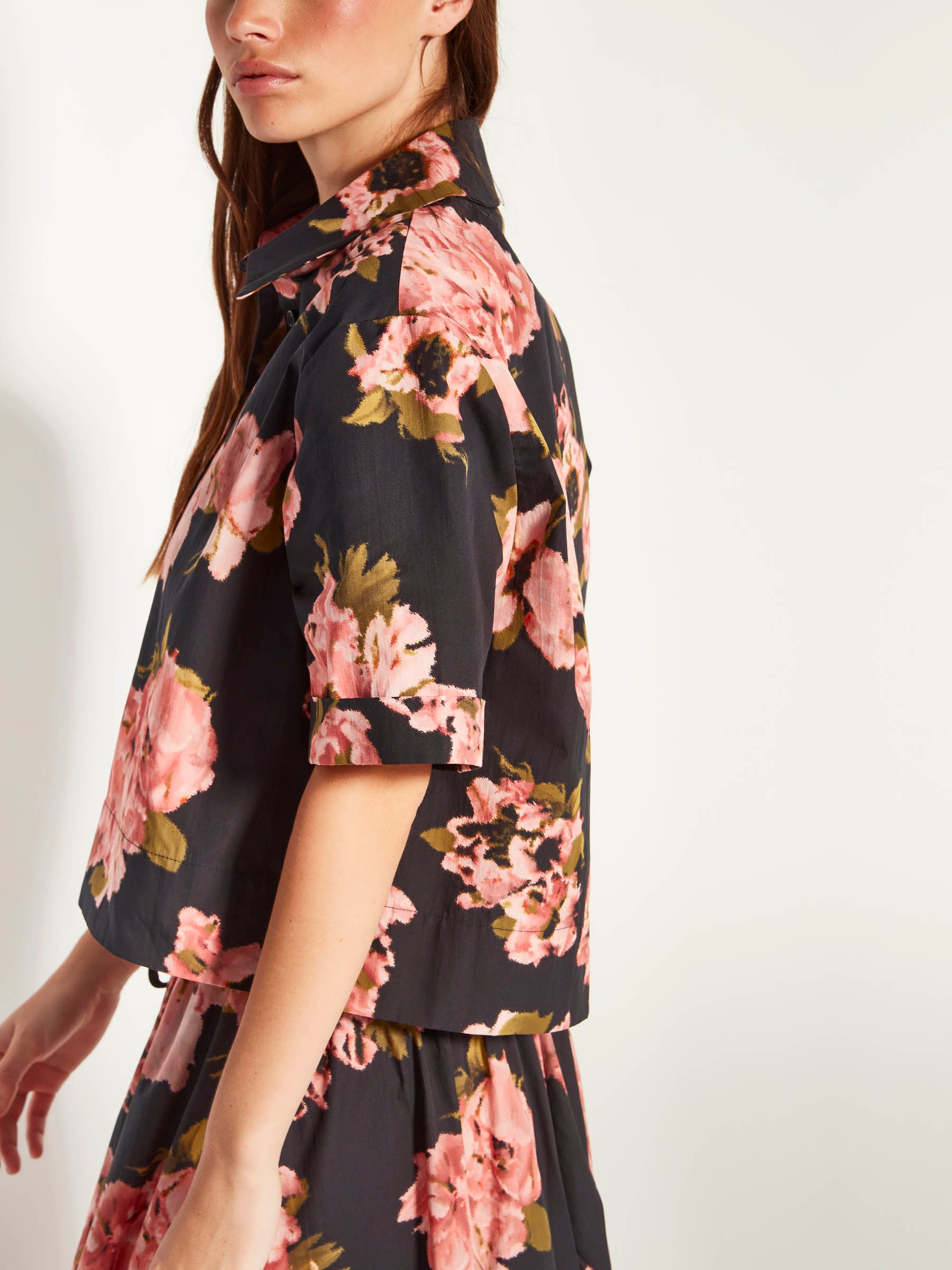 Everly Shirt (Ruffled Tulips Cotton) Shadow