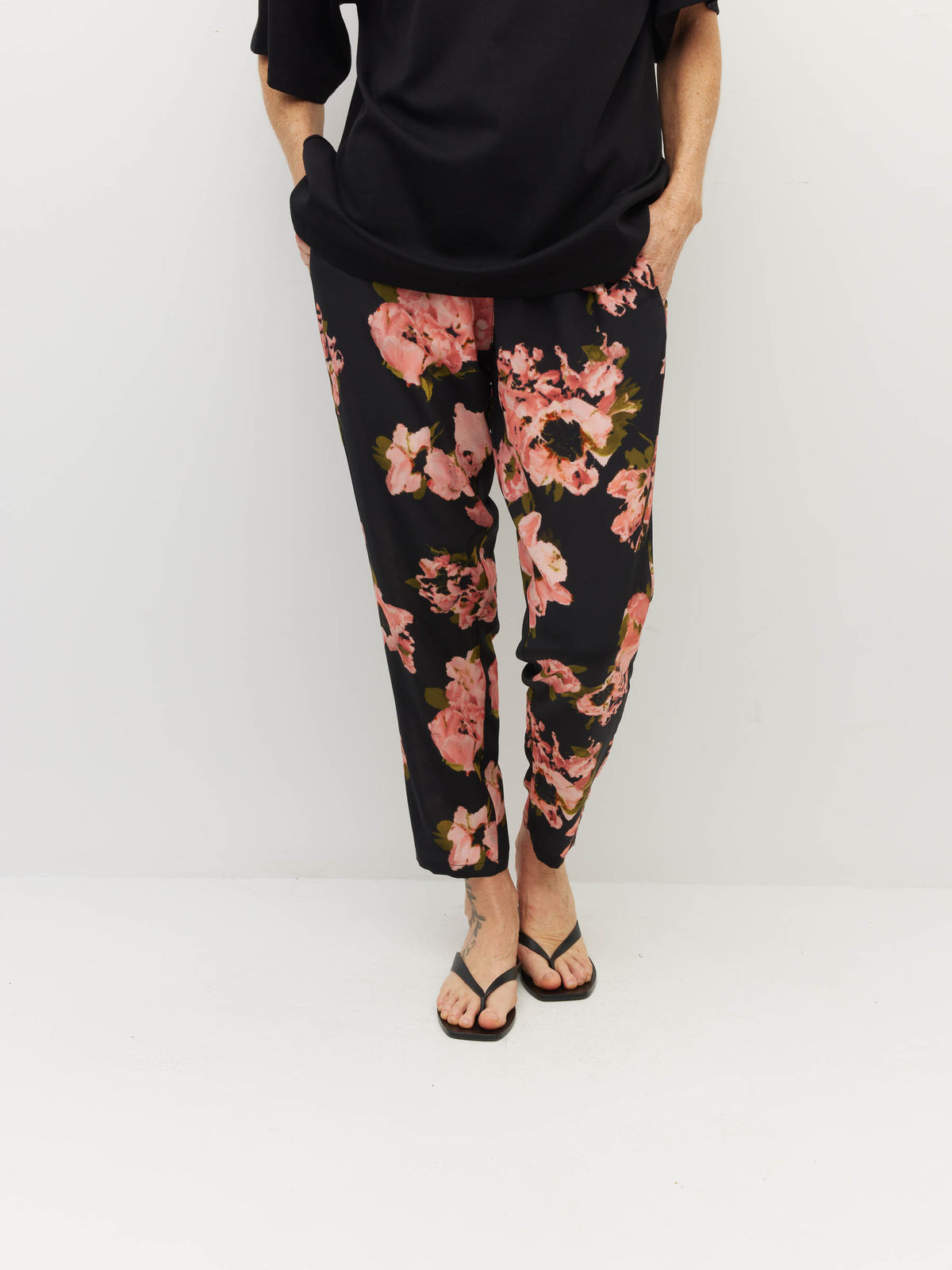 Leonard Pant (Ruffled Tulips Silk CDC) Shadow