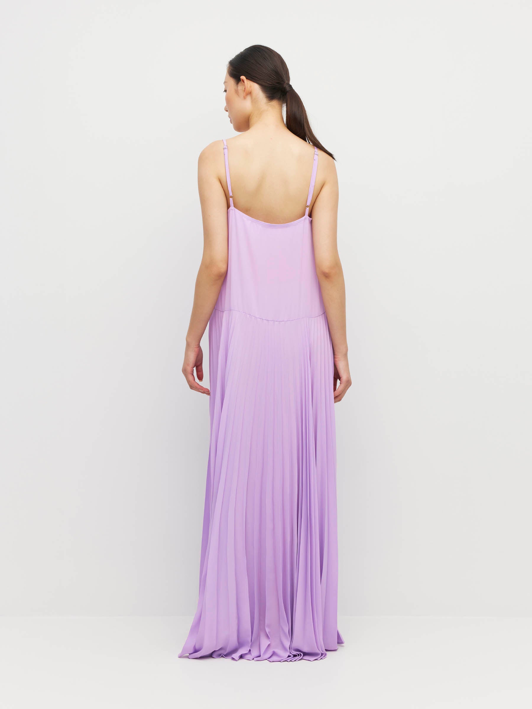 Betty Pleat Dress (Matte Pleat) Lilac