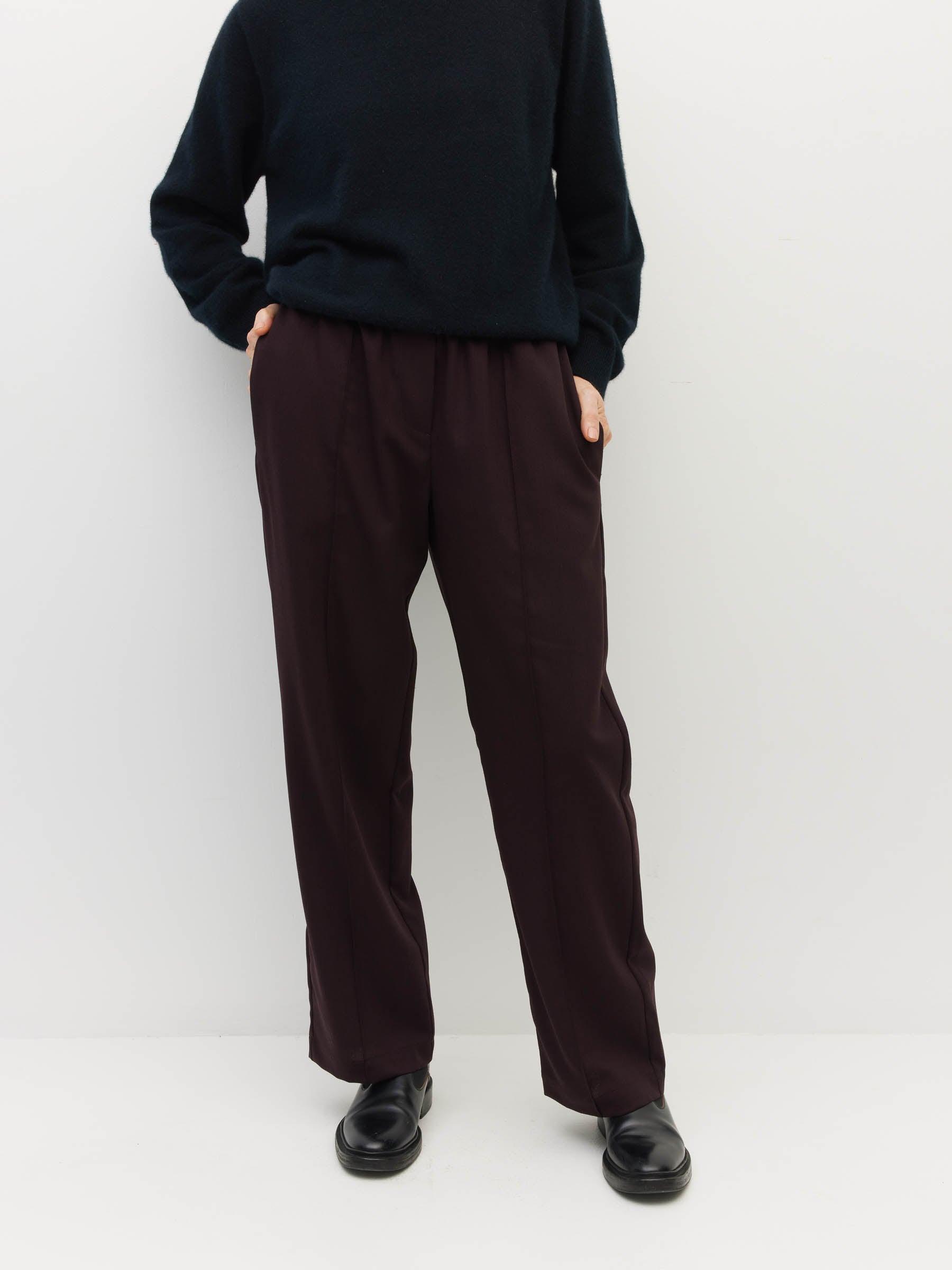 Travel Pant (Bonotto Crepe) Plum