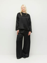 L/S Fancy T (Dress Satin) Gloss Black