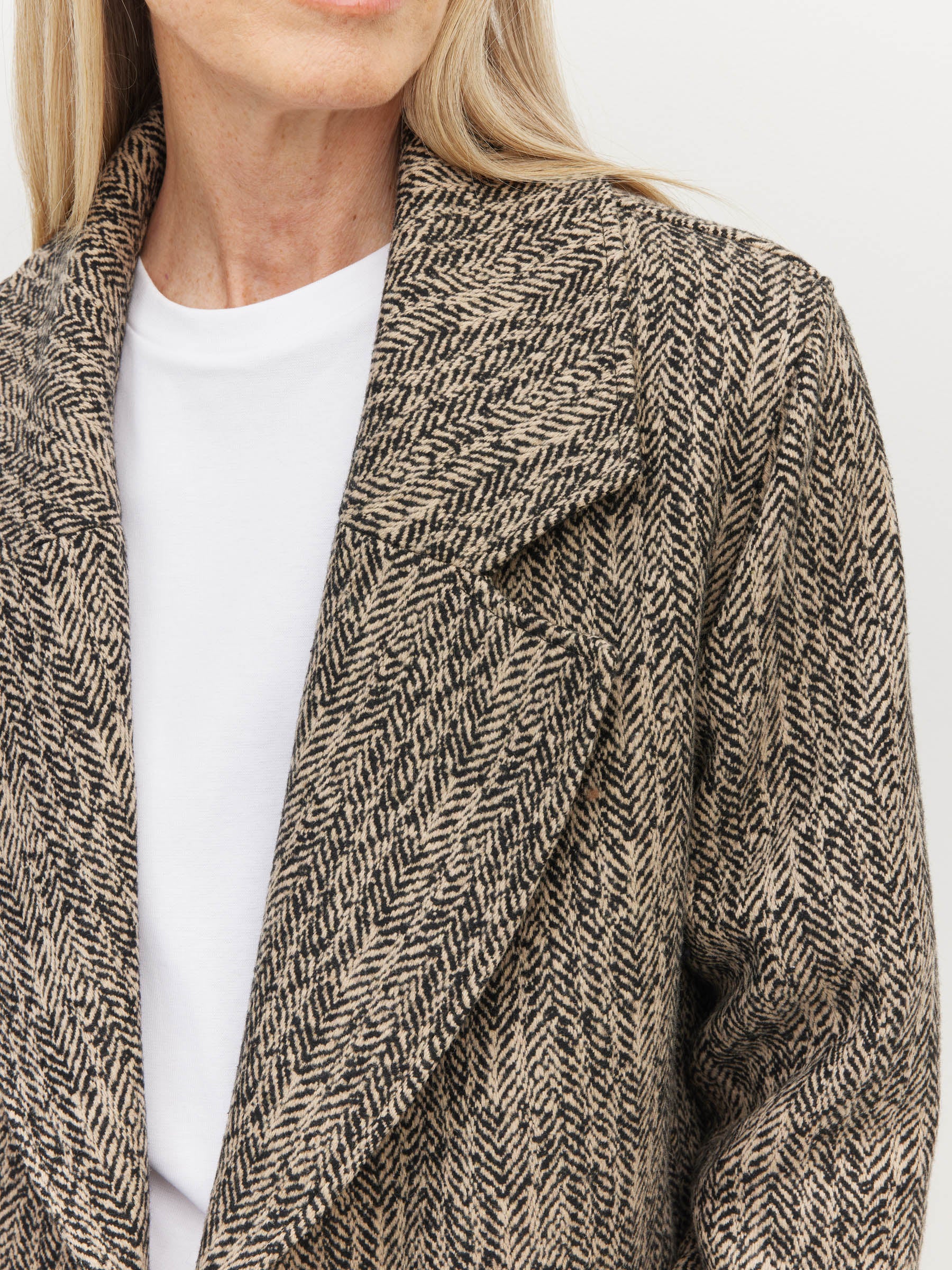 Caya Jacket (Herringbone Wool Blend) Sketch – Juliette Hogan