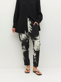 Leonard Pant (Inkflower Silk CDC) Carbon
