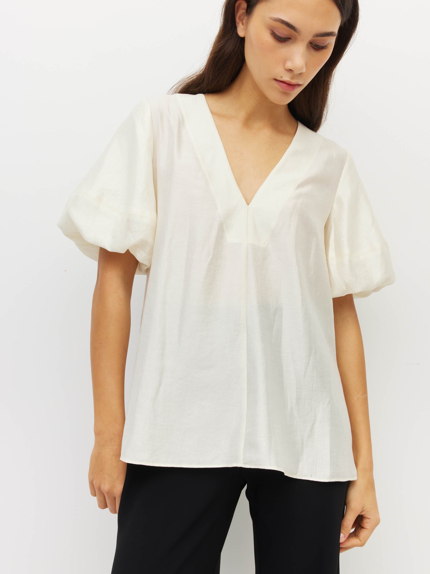 Parker T (Textured Shimmer) Pearly