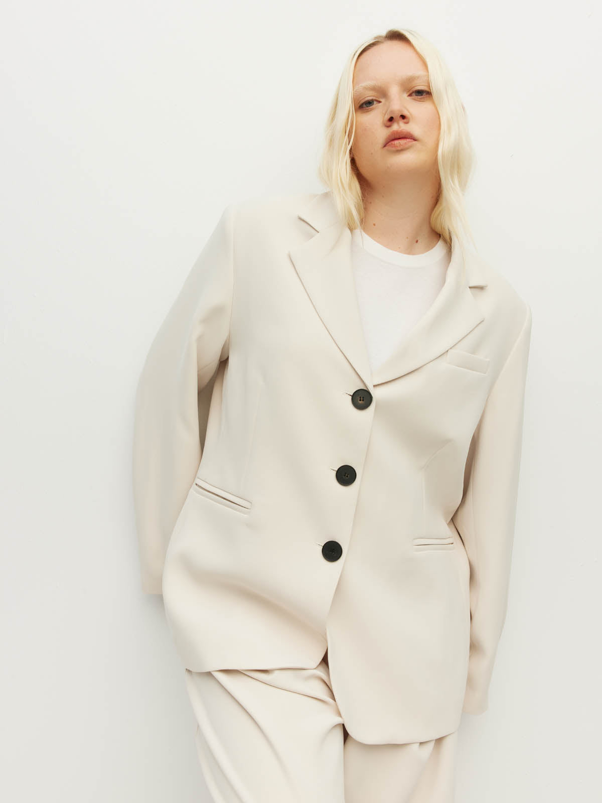 Harry Blazer (Foundation Suiting 2.0) Milk