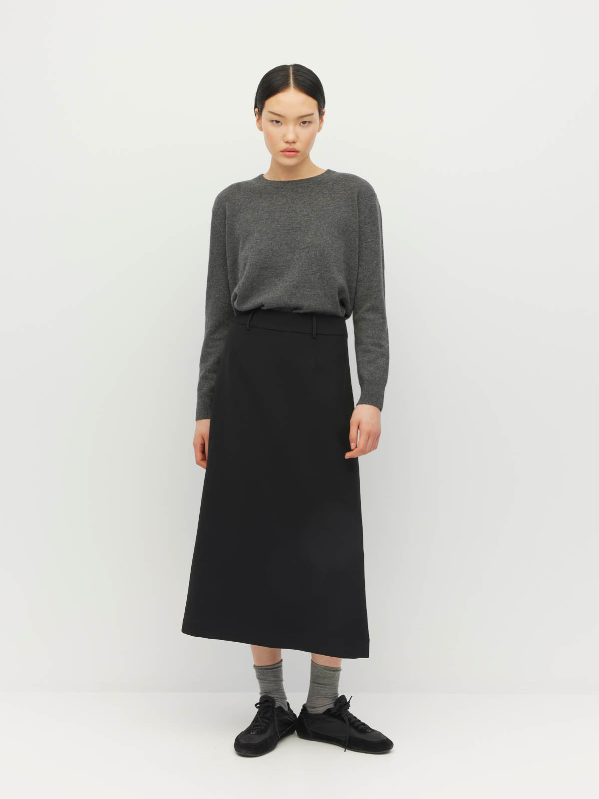 Zoe Skirt (Foundation Suiting 2.0) Black – Juliette Hogan